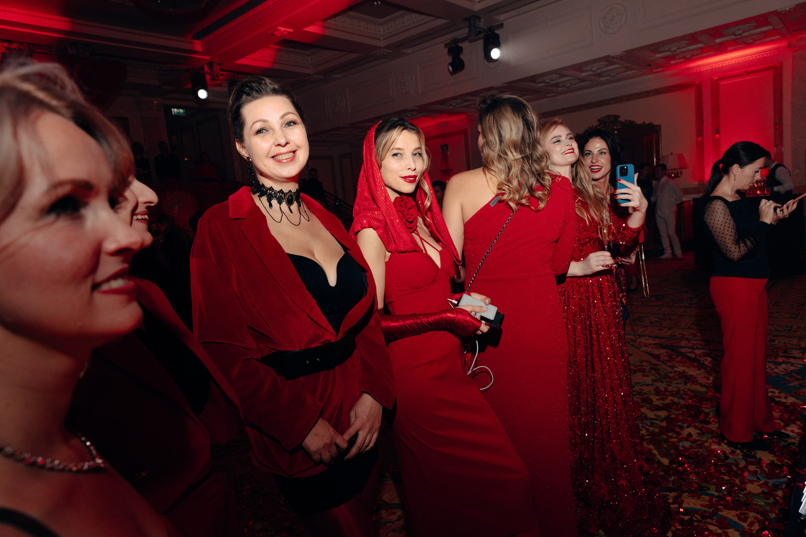 Red ball. Свадебный фотограф в Санкт-Петербурге и Москве Андрей Чернов