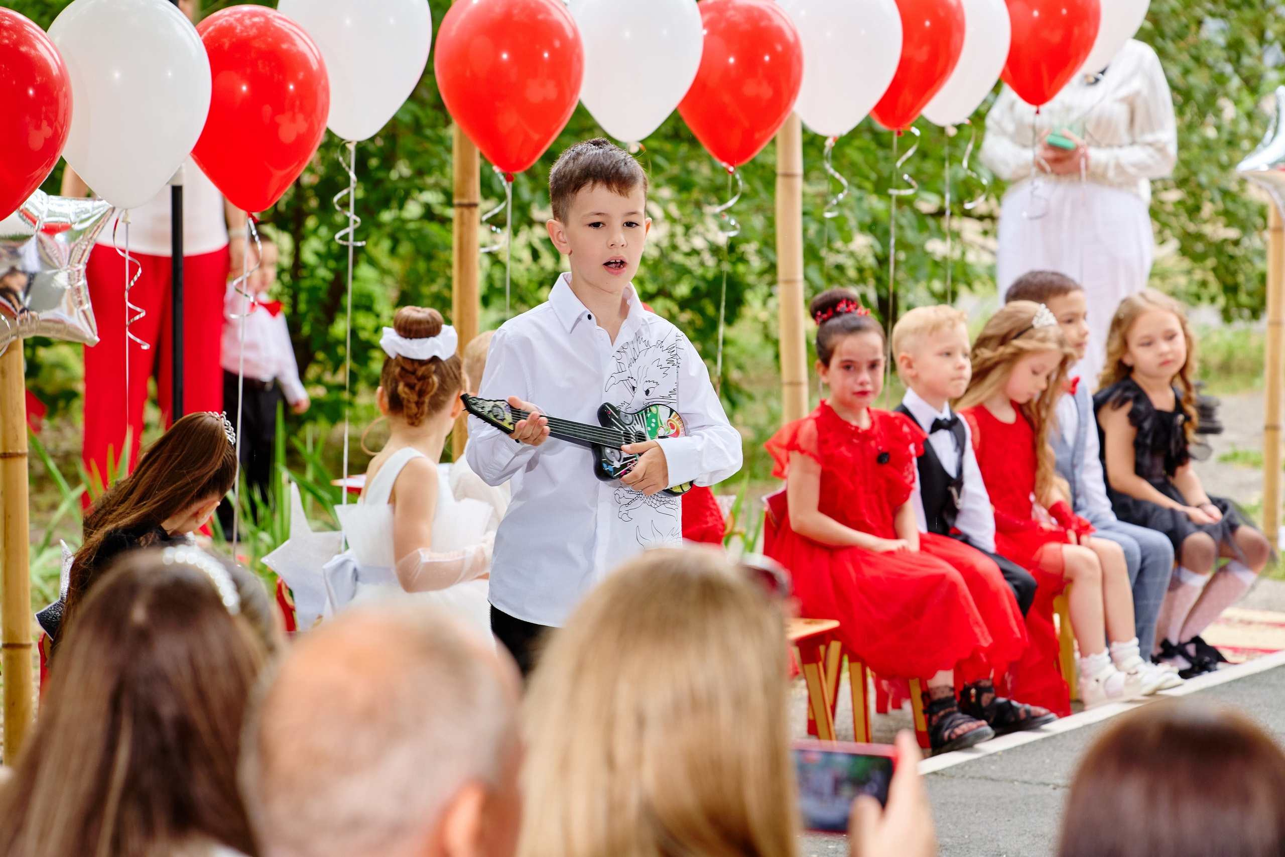 Выпускной 45 сад. Фотограф Выпускные альбомы Таганрог Сергей Коробченко