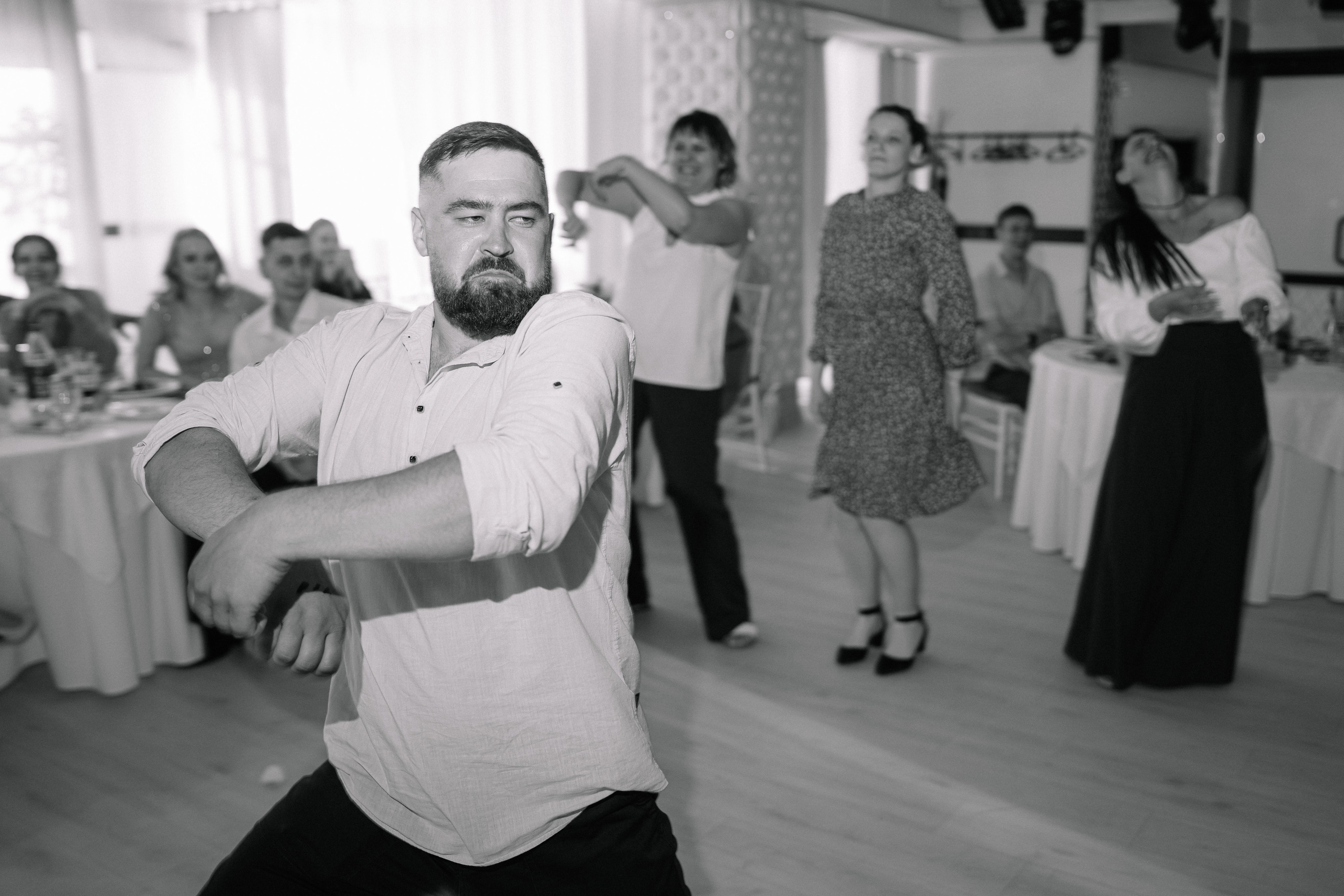 Анастасия и Роман — банкет Времена года. Репортажный (Event) фотограф в Барнауле | Даниил Маркин | Качество и вайб