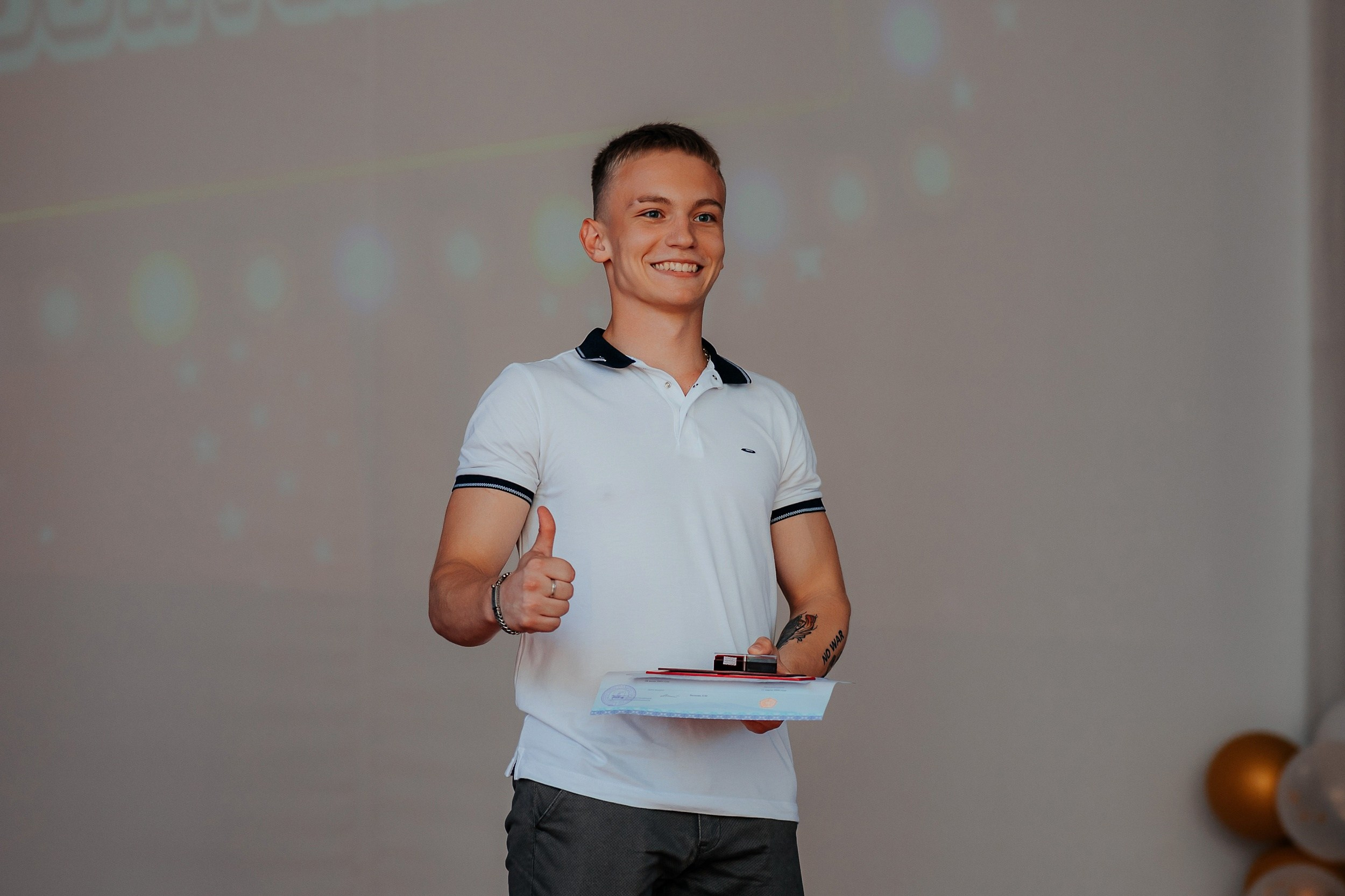 Школьный фотограф в Барнауле | Школьные фотосессии. Репортажный (Event) фотограф в Барнауле | Даниил Маркин | Качество и вайб