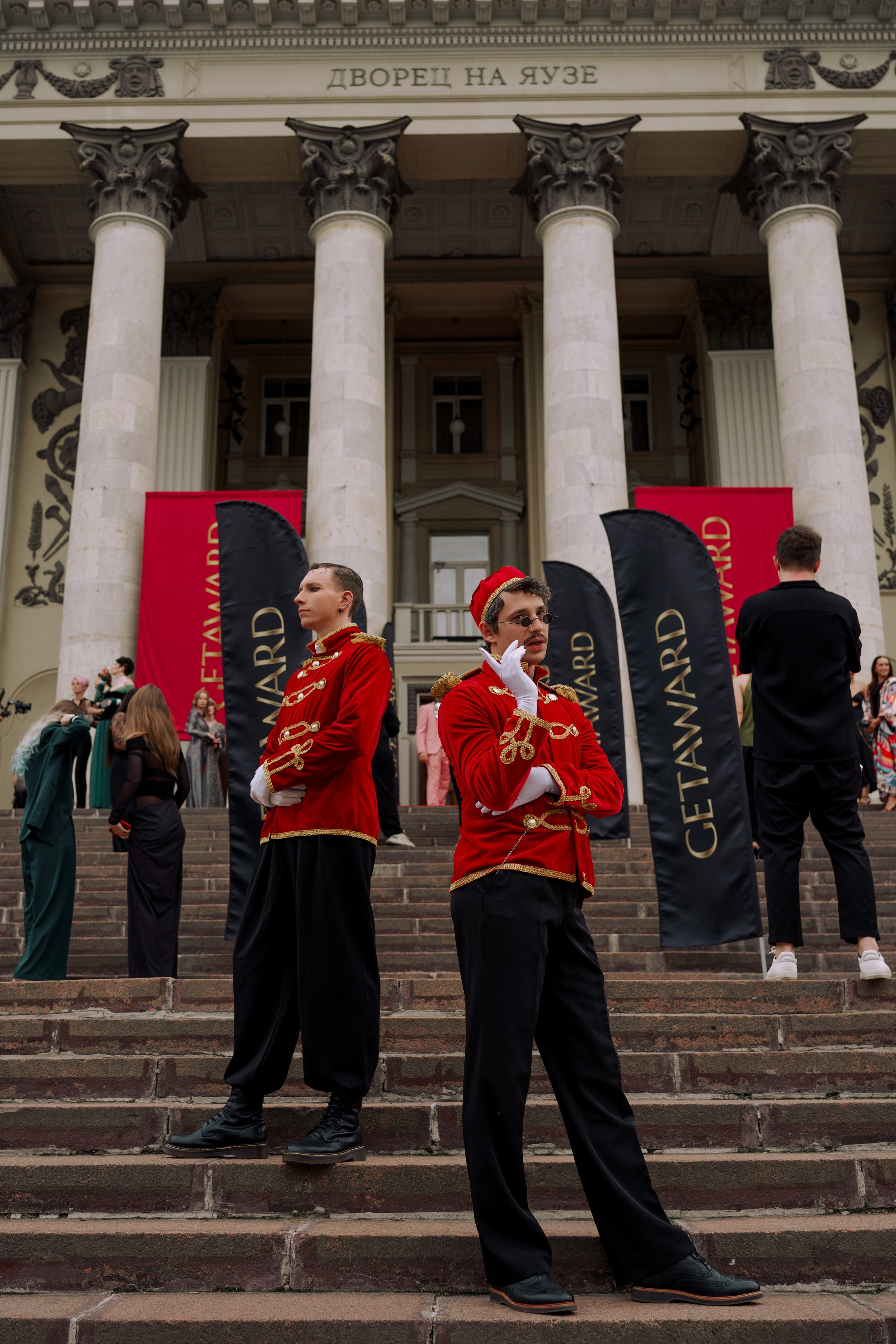 Фотограф репортажный на премию. Репортажный фотограф в Москве Саша Дружинина