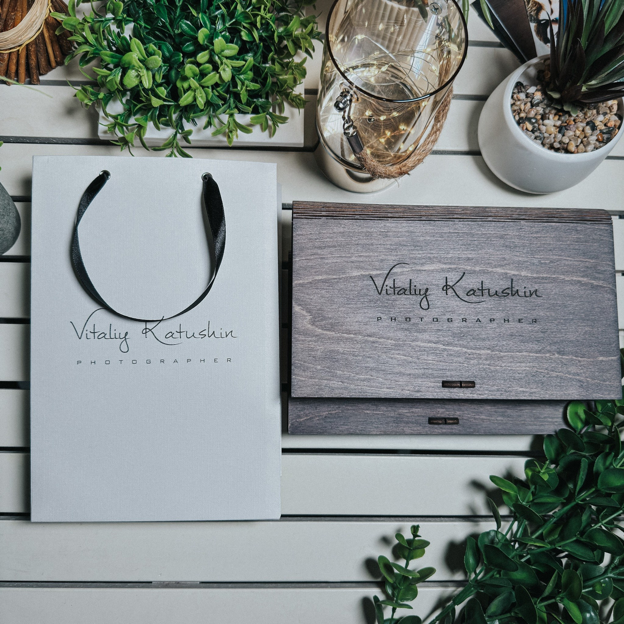 Koroboxx. Дизайны, psd шаблоны школьных и выпускных альбомов и обложек