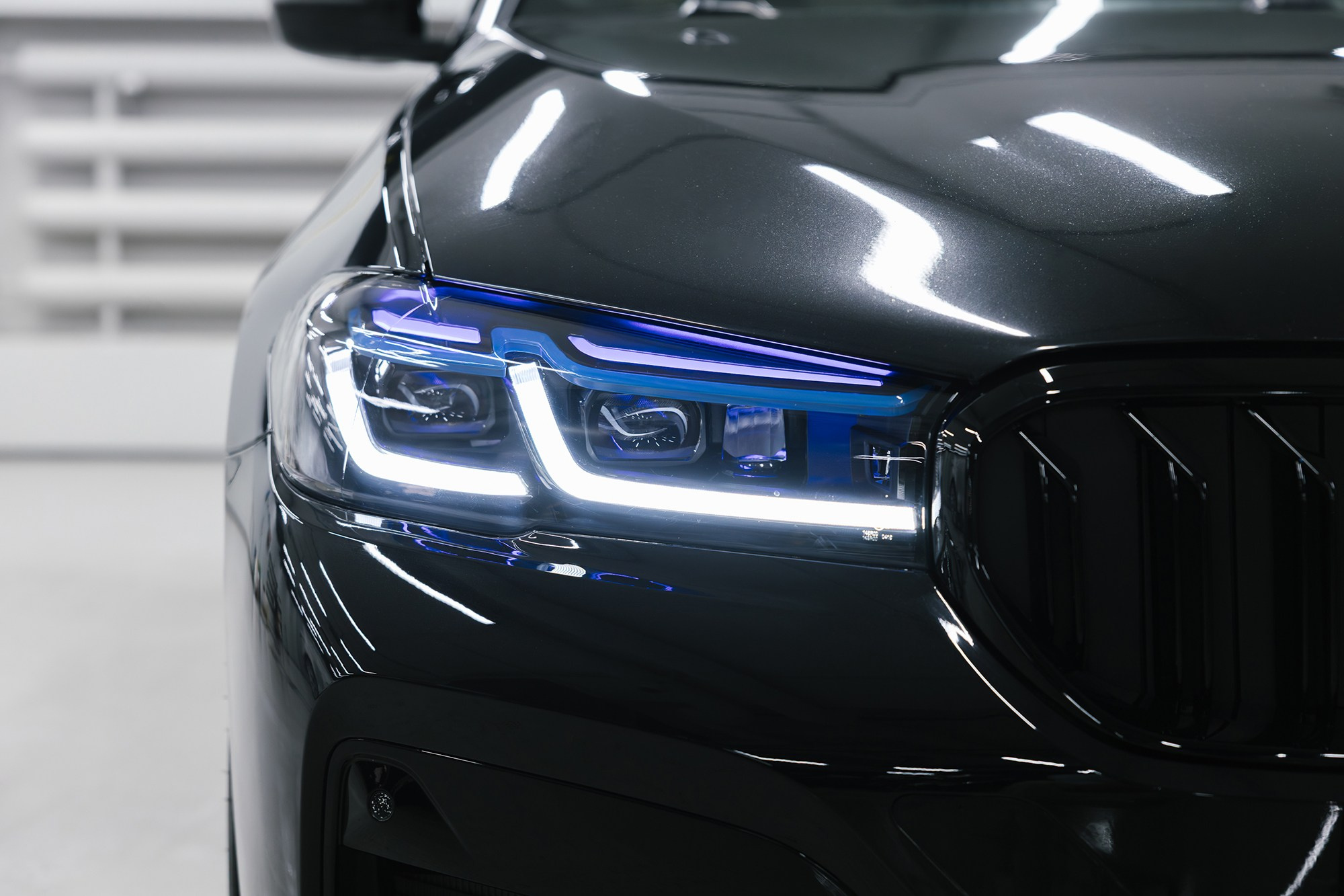 BMW 5 серия 2.0 AT, 2021, 136 265 км BMW 5 серия 2.0 AT, 2021, 136 265 км 3 800 000 ₽ X-TRADE. Автосалон «Х-Авто»