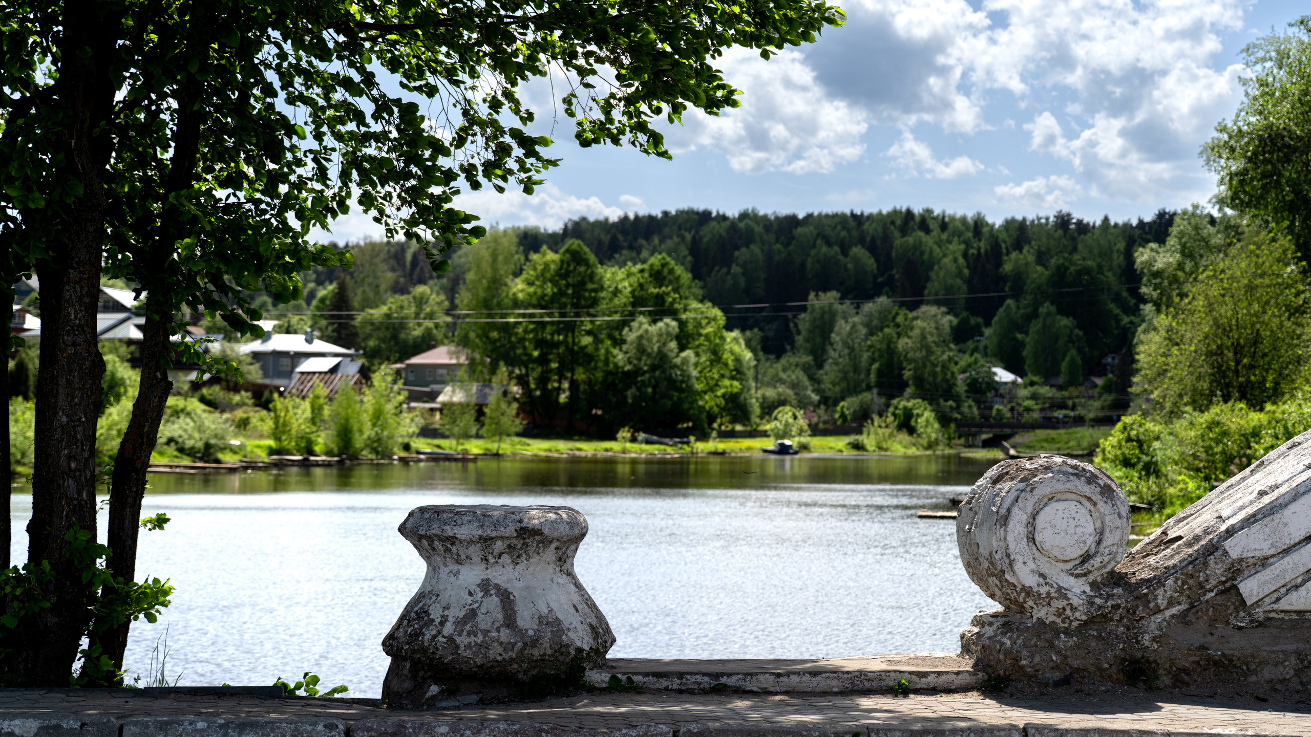 Плёс. ПОБУДЬ ЗДЕСЬ И ЦЕЛЕЕ БУДЕТ ЭТОТ МИР