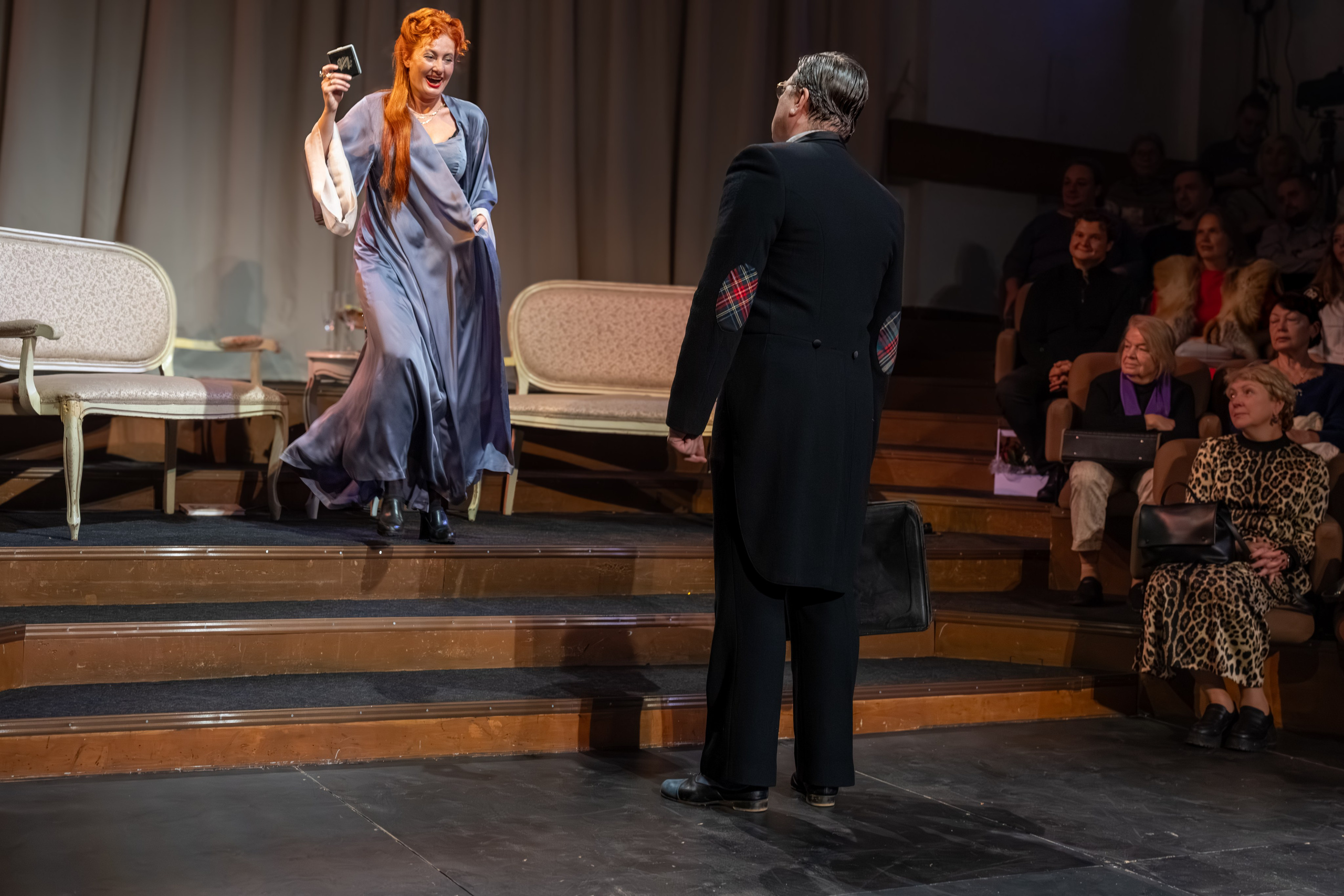 Театр Сфера: Гнездо перелётных птиц (100-й спекталь). Сайт фотографа Сергея Абрамова