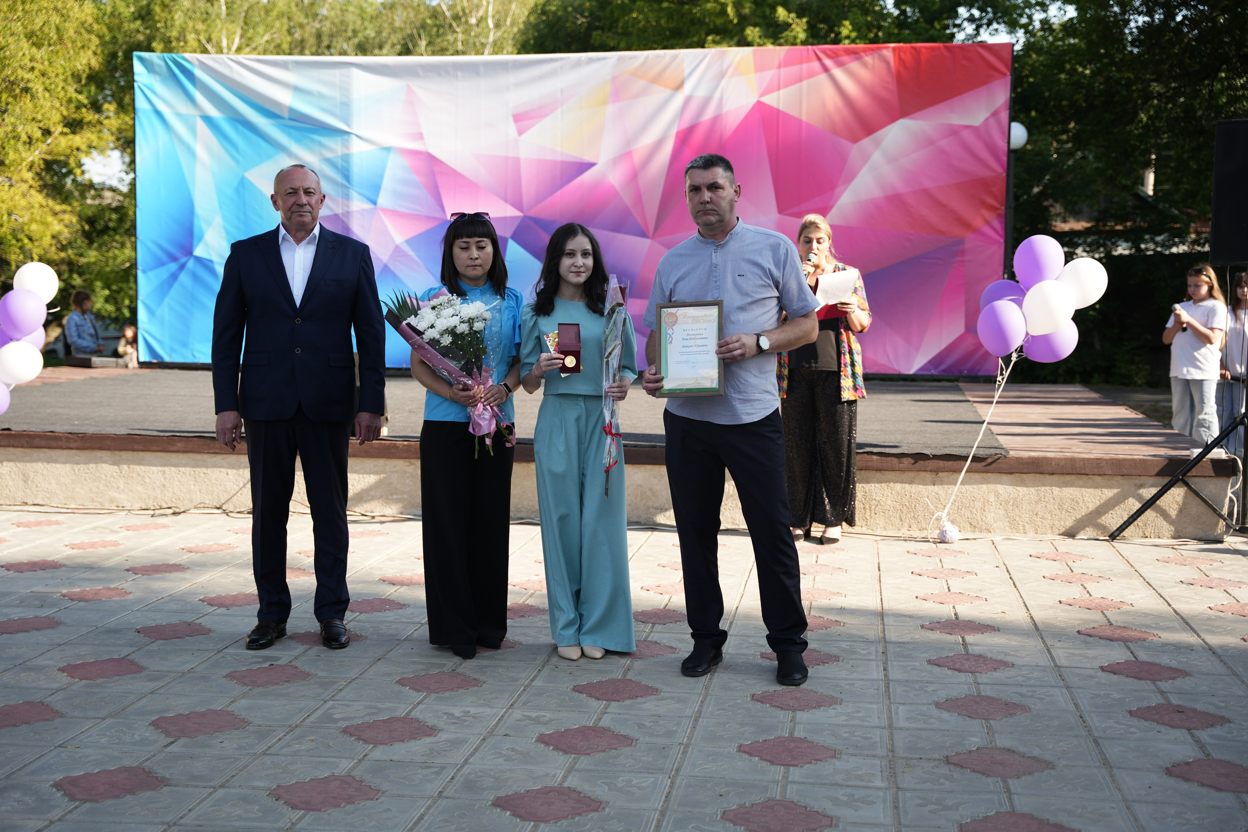 Выпускной в парке. Ольга Плаксина фотограф в Саратове