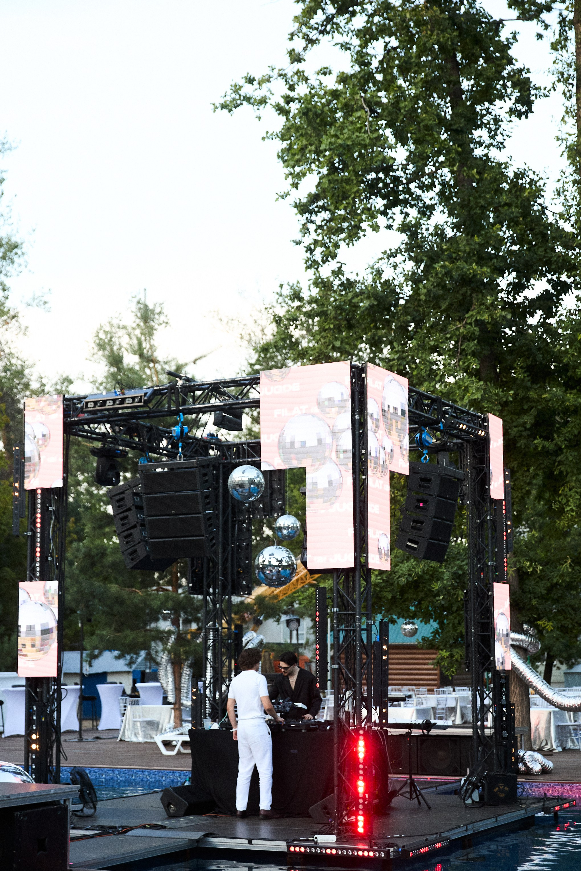 FACE2FACE. Фотограф Максим Маркелов