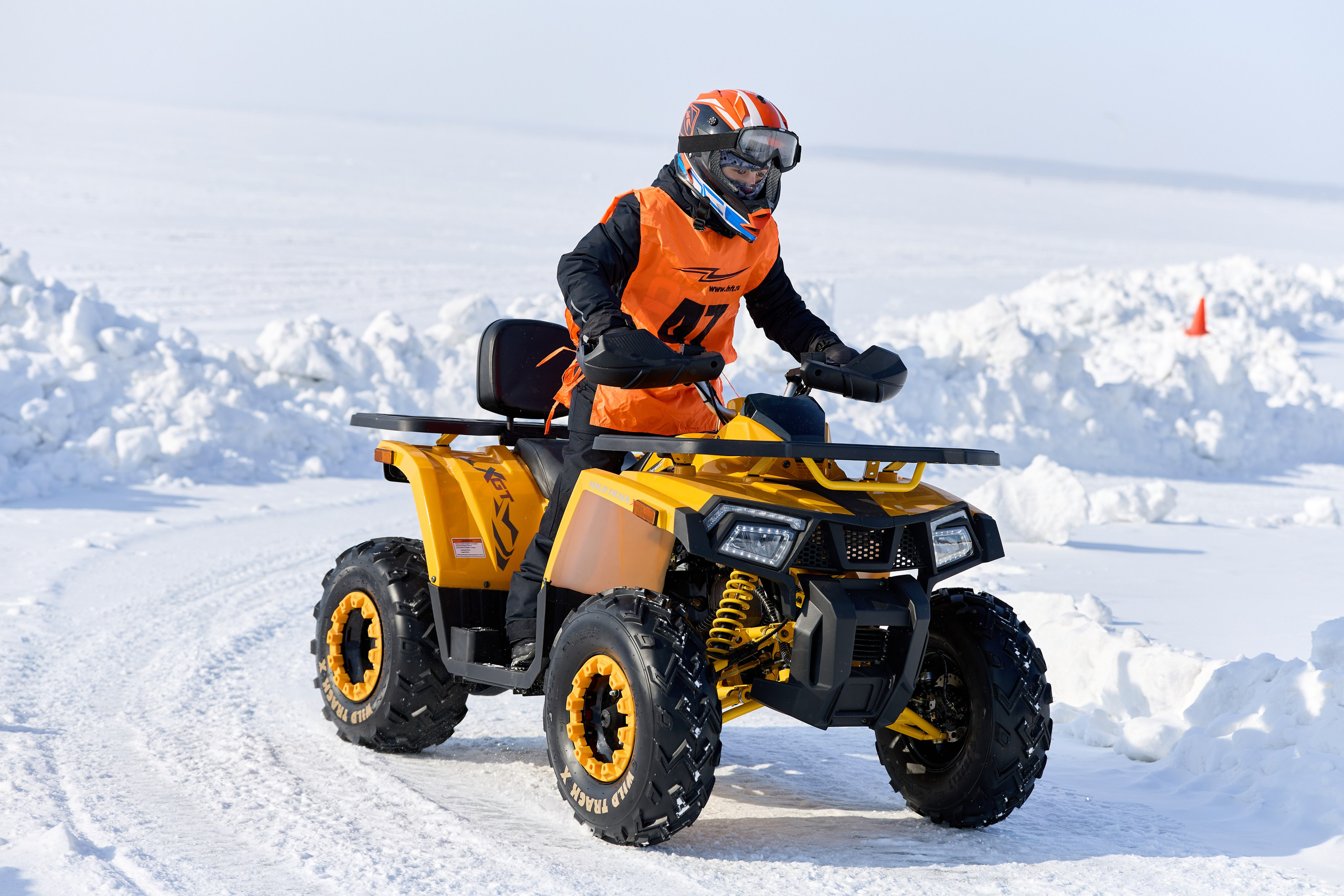 Топим Лёд — 2026. Соревнования на квадроциклах. Фотограф в Новосибирске Алена Скокова