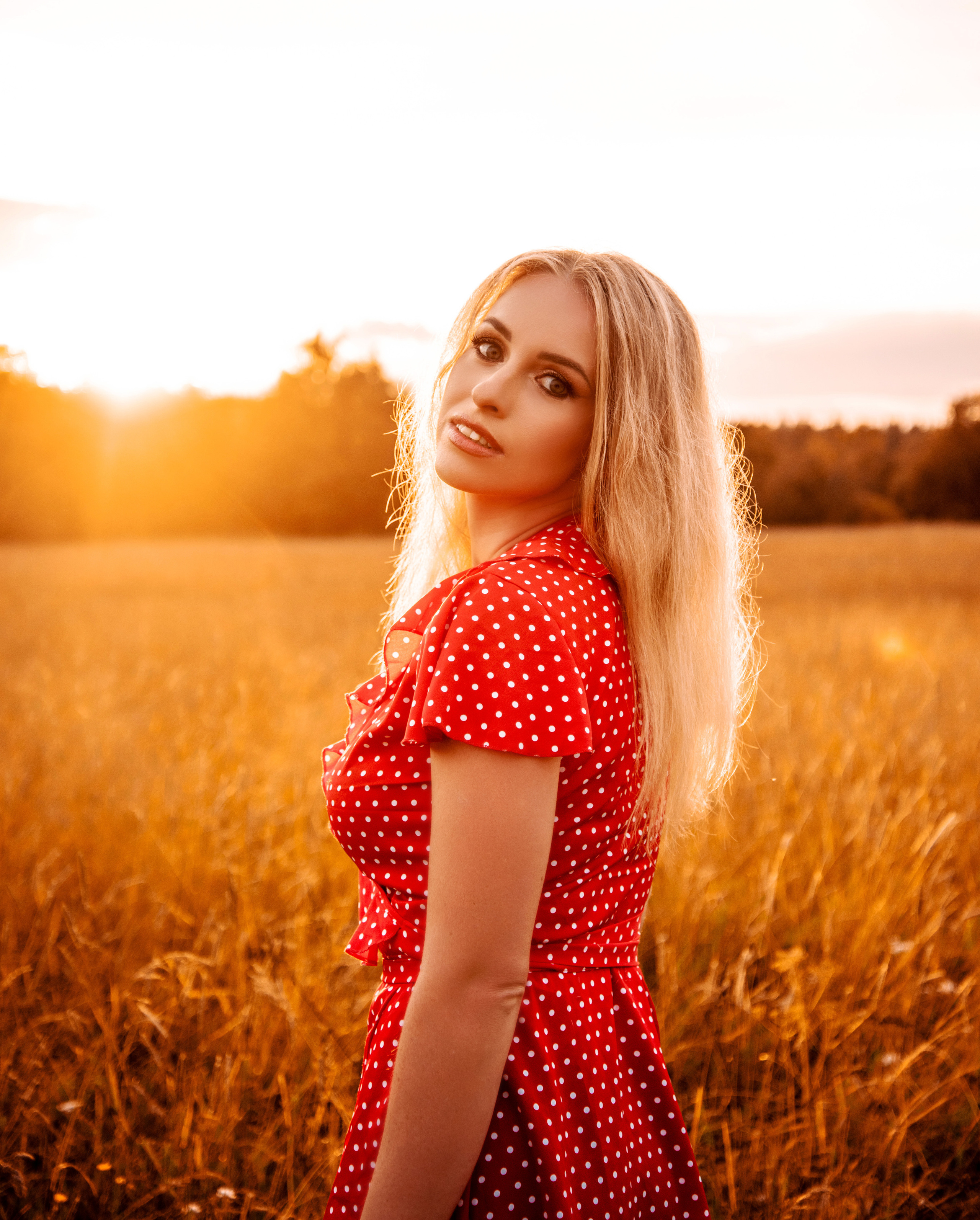 Закатная съемка Ани. Фотограф в Петрозаводске BellaDonna