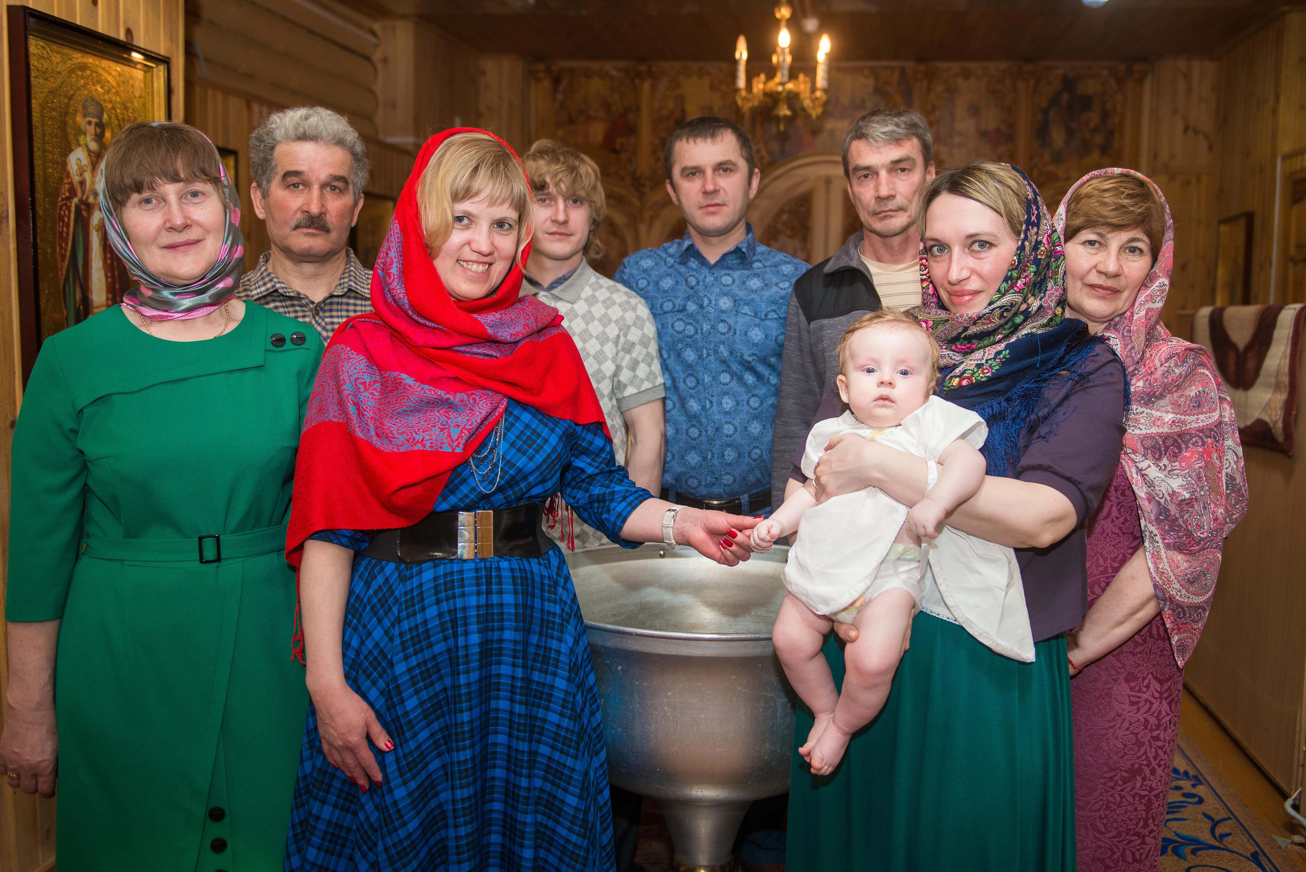 15.04.2018 Крестины Платона. Свадебный фотограф на Урале Виктор Соколов