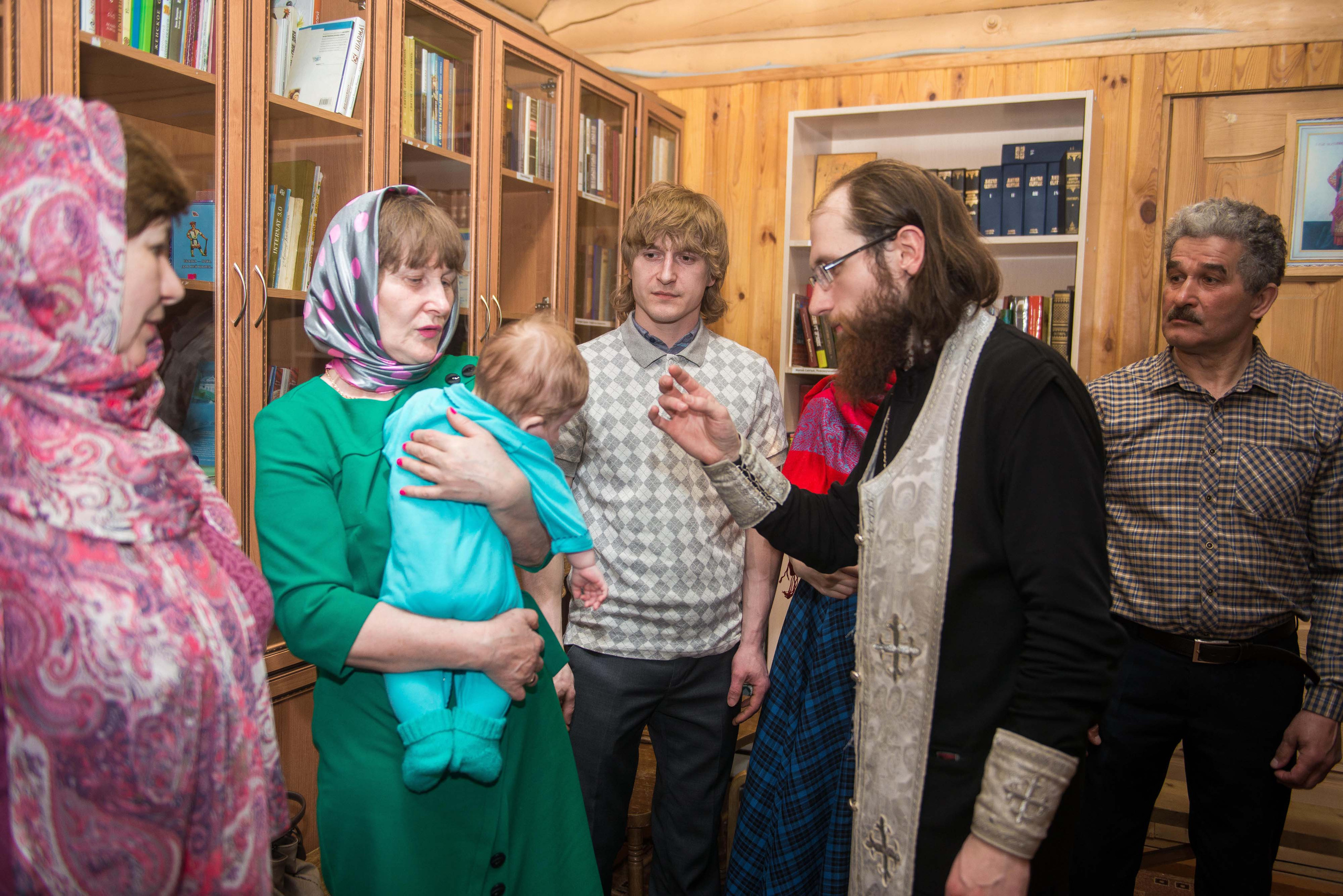 15.04.2018 Крестины Платона. Свадебный фотограф на Урале Виктор Соколов