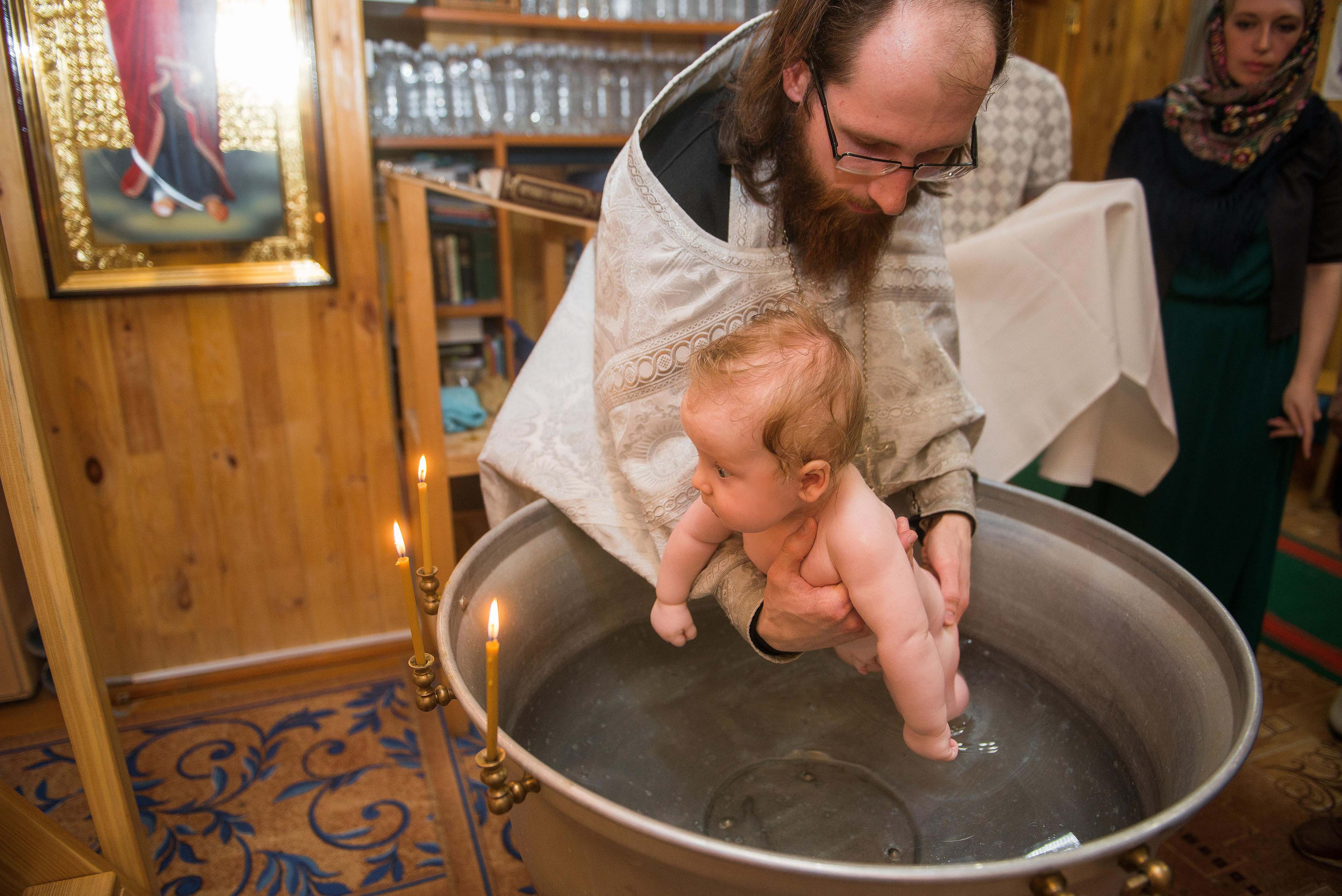 15.04.2018 Крестины Платона. Свадебный фотограф на Урале Виктор Соколов