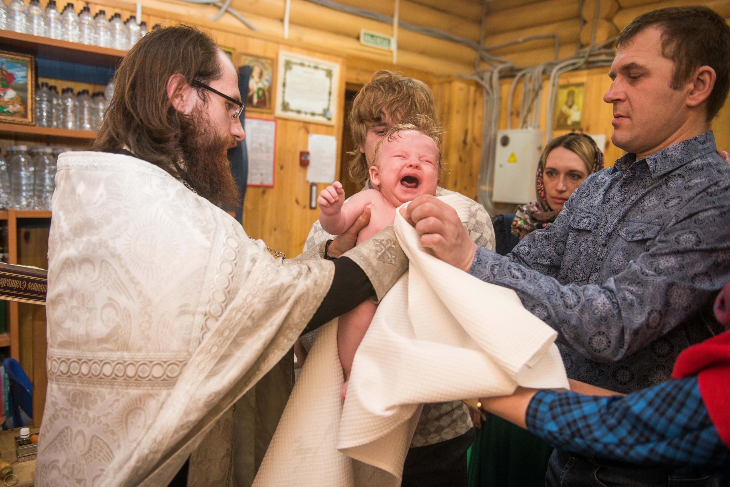 15.04.2018 Крестины Платона. Свадебный фотограф на Урале Виктор Соколов