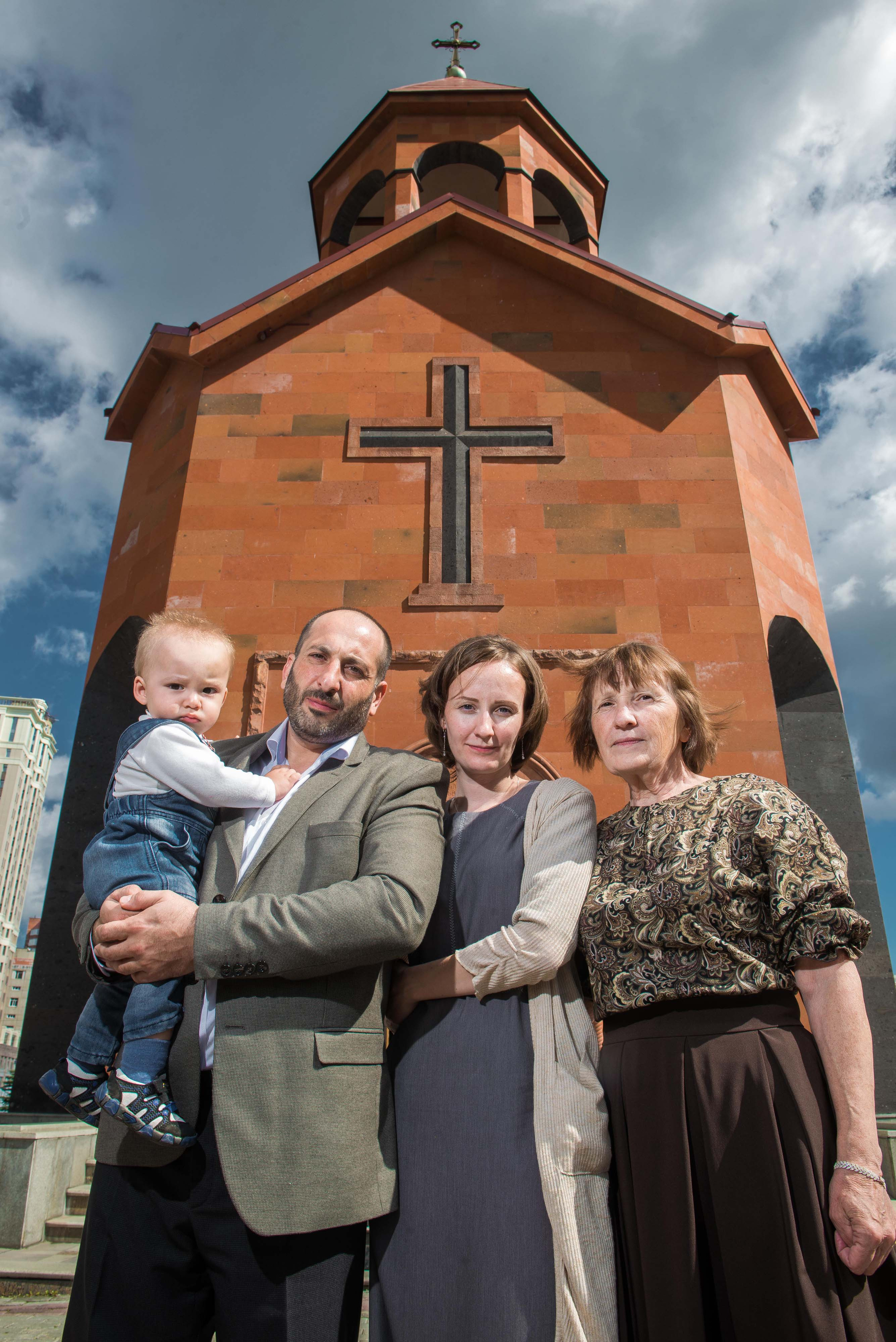 11.08.2018 Крестины Роберта. Свадебный фотограф на Урале Виктор Соколов