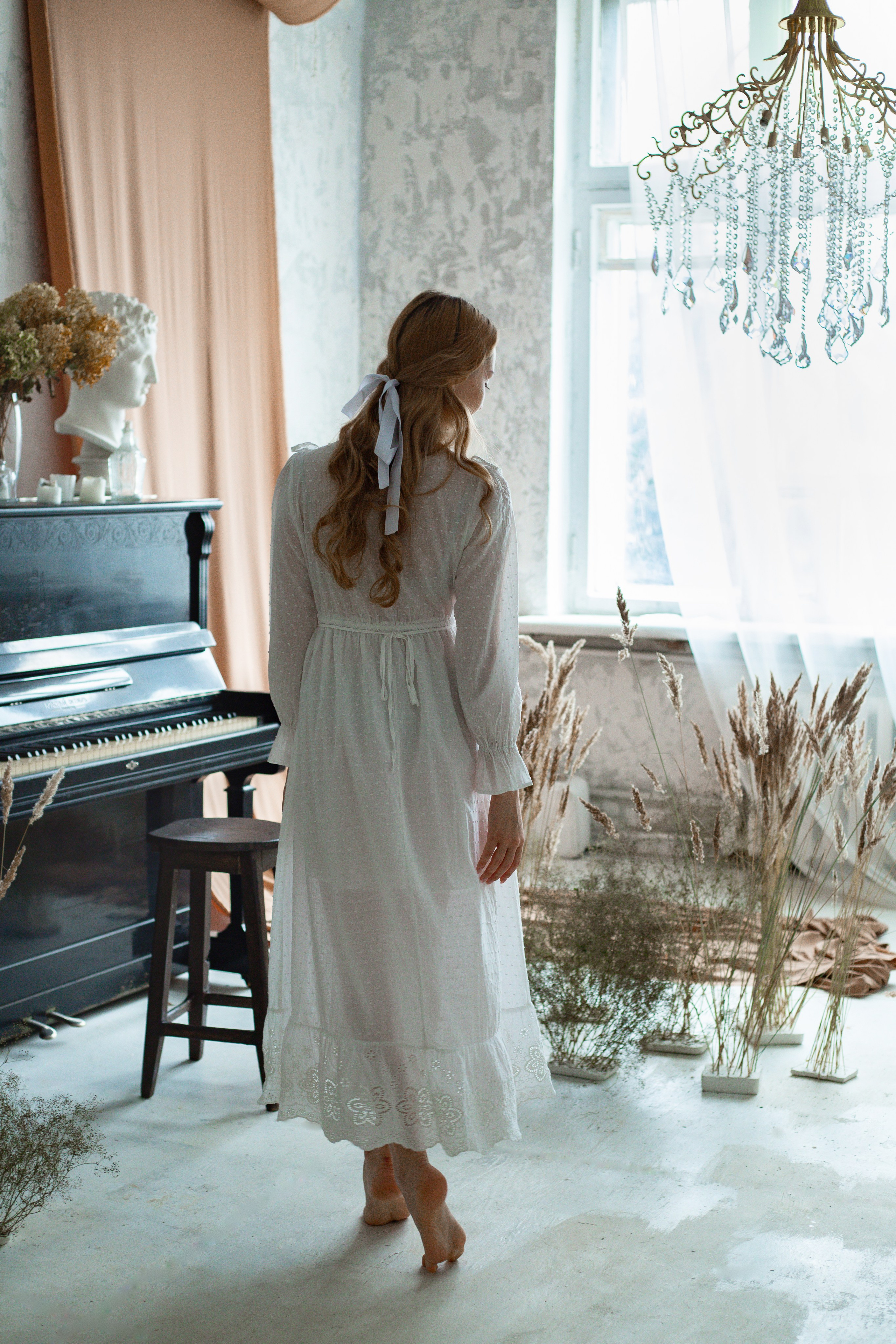Мария в винтажном зале. Фотограф в Новосибирске Краснова Евгения