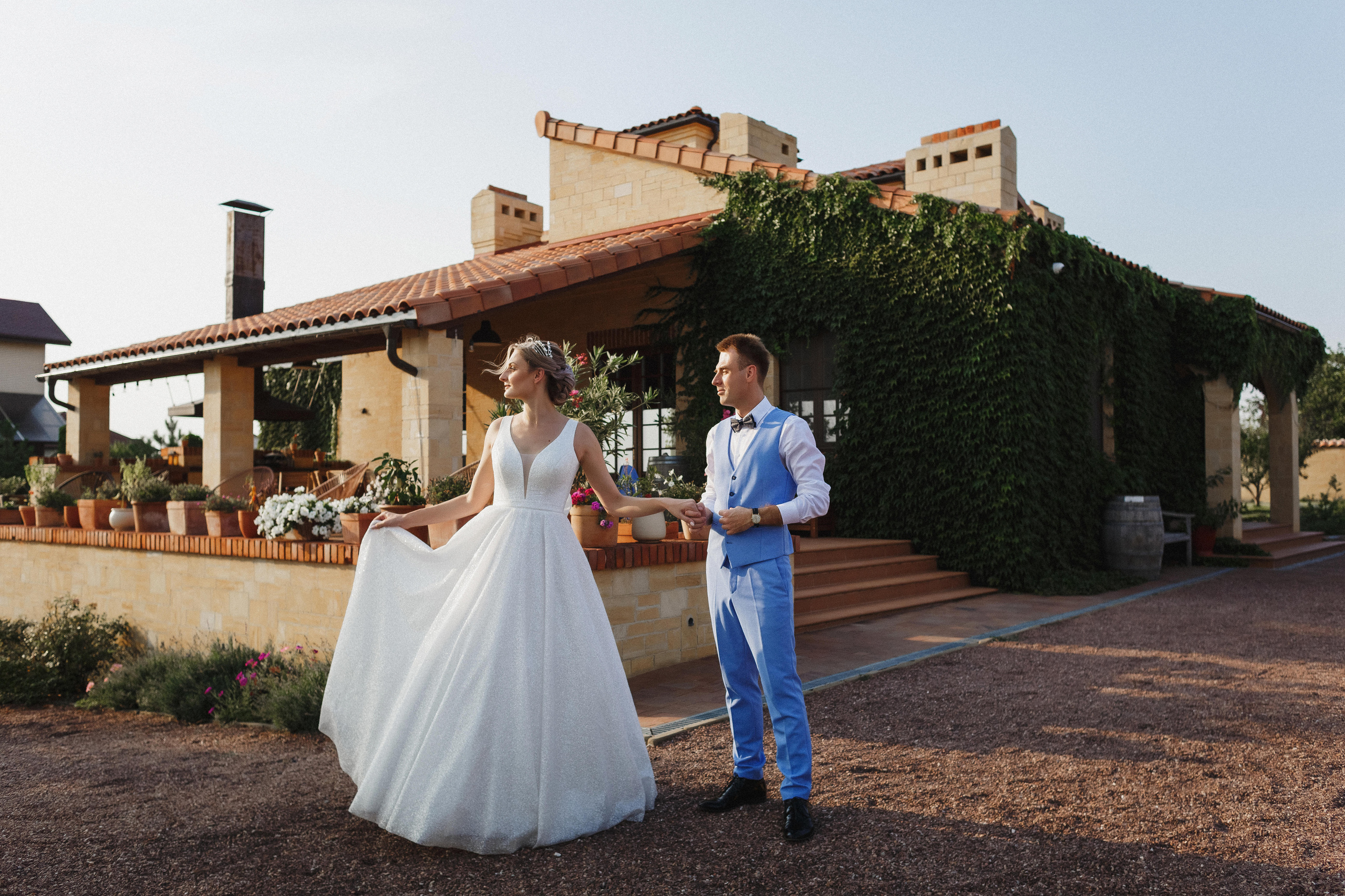 Анонс свадебной прогулки Кирилла и Виктории. Свадебный и семейный фотограф в Таганроге Бакарюк Антон