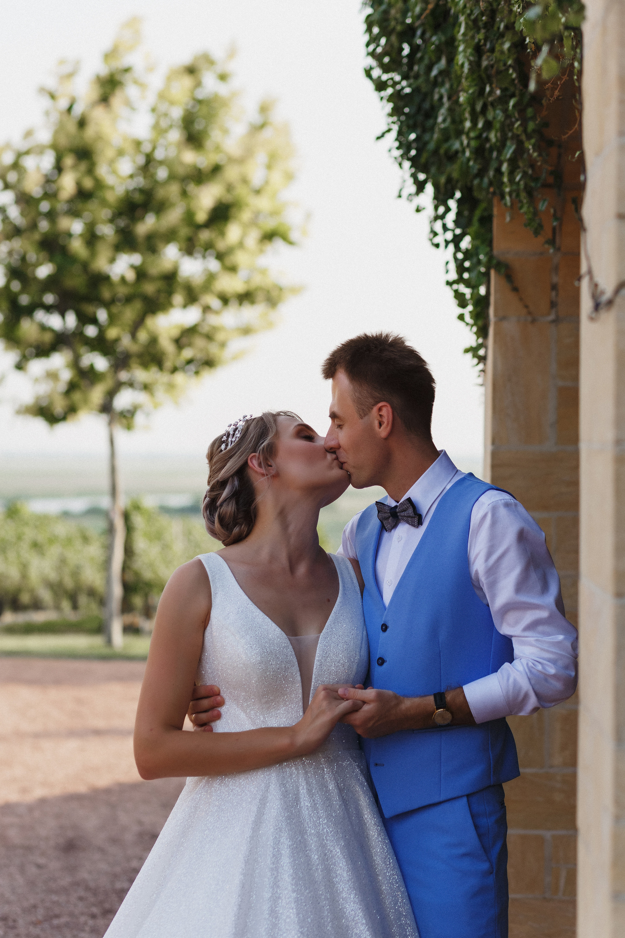 Анонс свадебной прогулки Кирилла и Виктории. Свадебный и семейный фотограф в Таганроге Бакарюк Антон