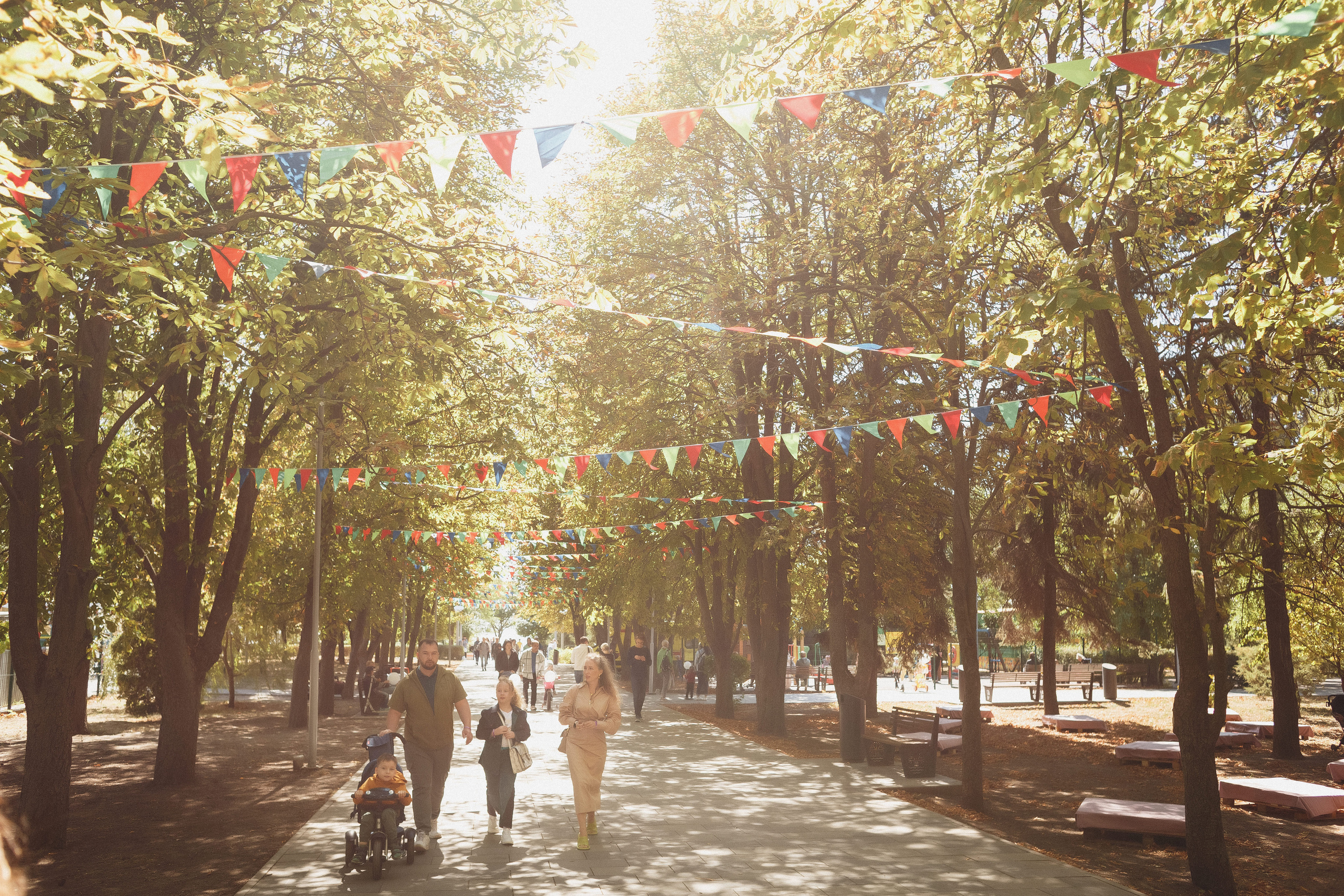 Атмосфера BRAINFEST: Фотографии фестиваля в Приморском парке Таганрога. Свадебный и семейный фотограф в Таганроге Бакарюк Антон