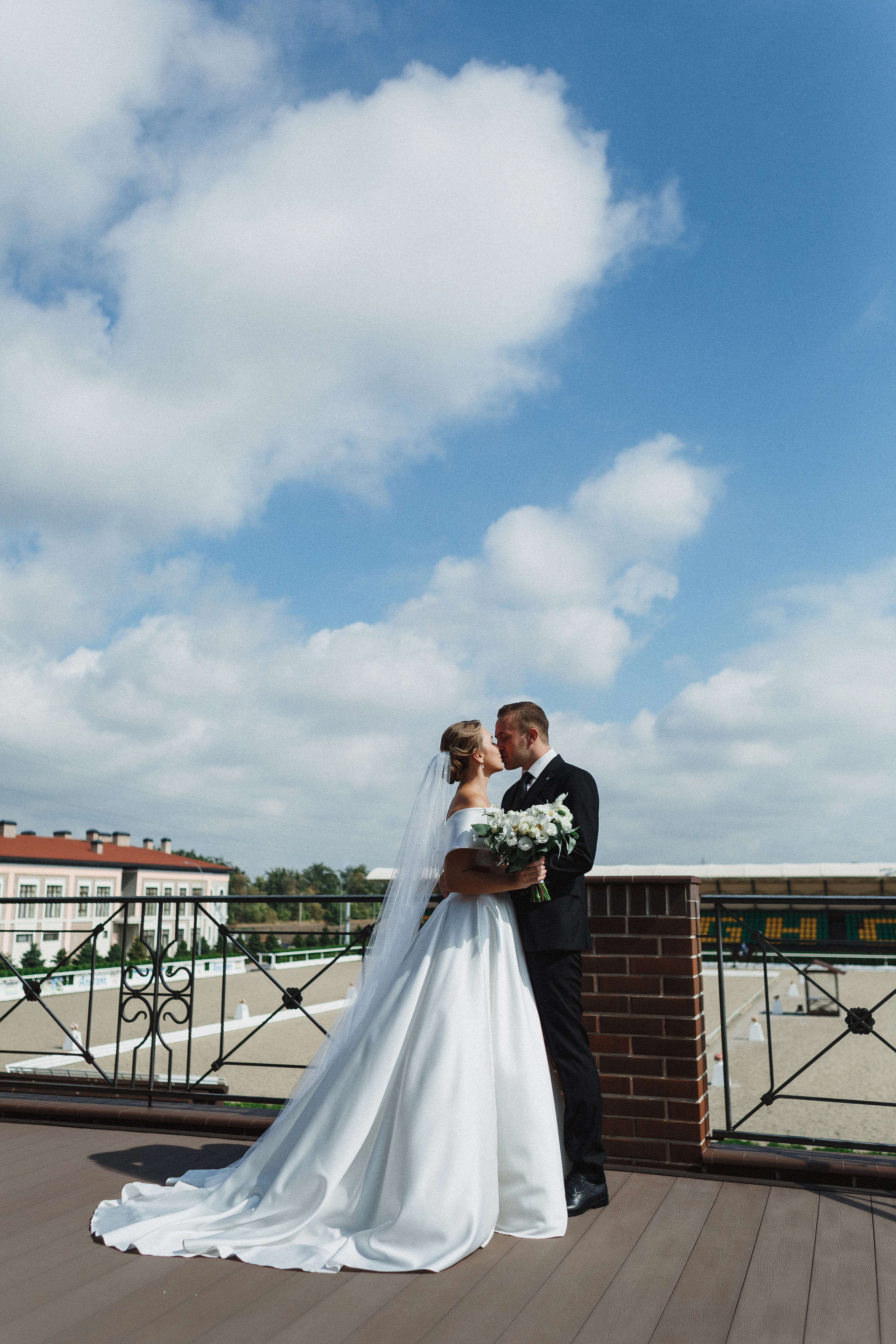 Олег и Настя: свадебная фотосъемка в Таганроге. Свадебный и семейный фотограф в Таганроге Бакарюк Антон