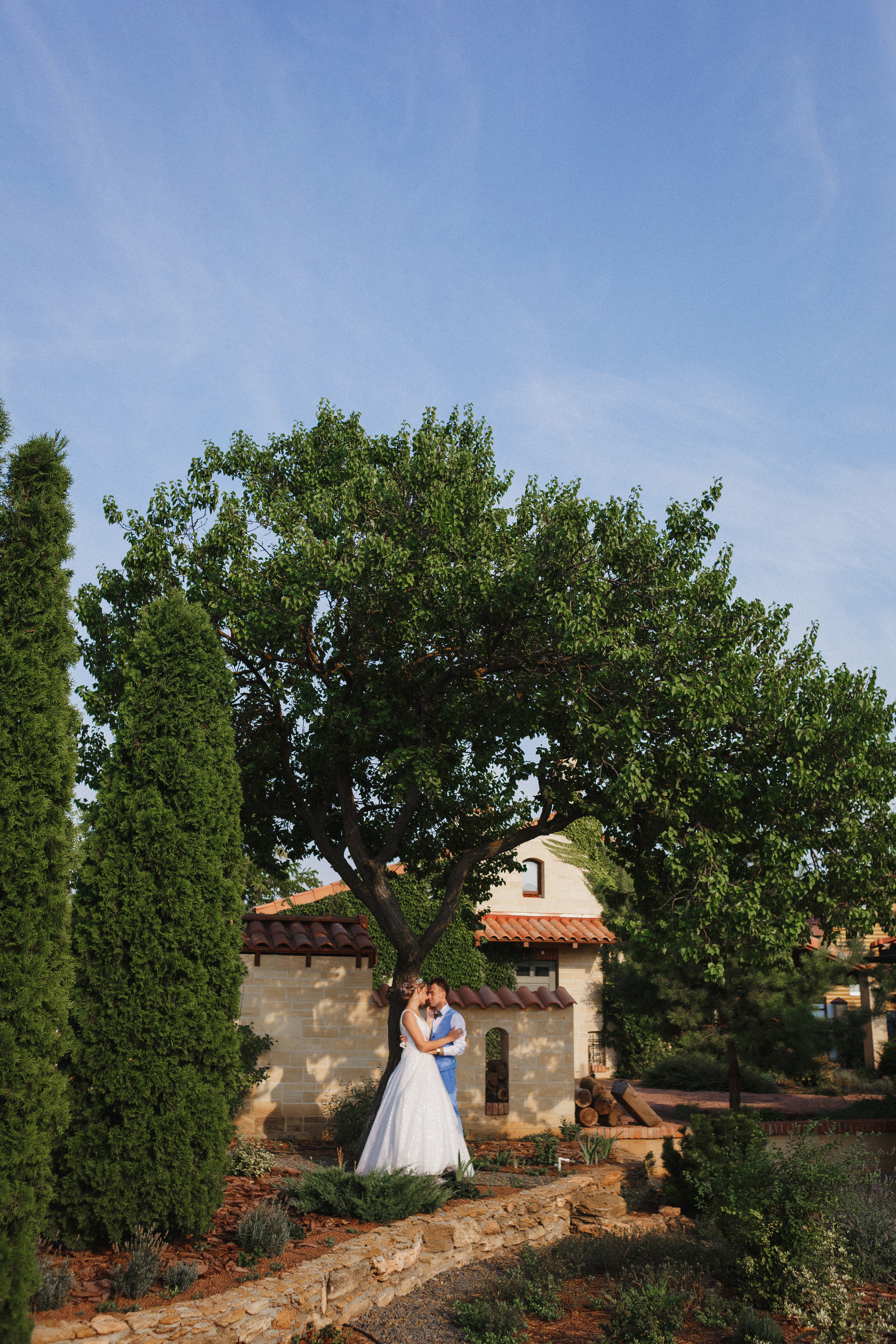 Анонс свадебной прогулки Кирилла и Виктории. Свадебный и семейный фотограф в Таганроге Бакарюк Антон