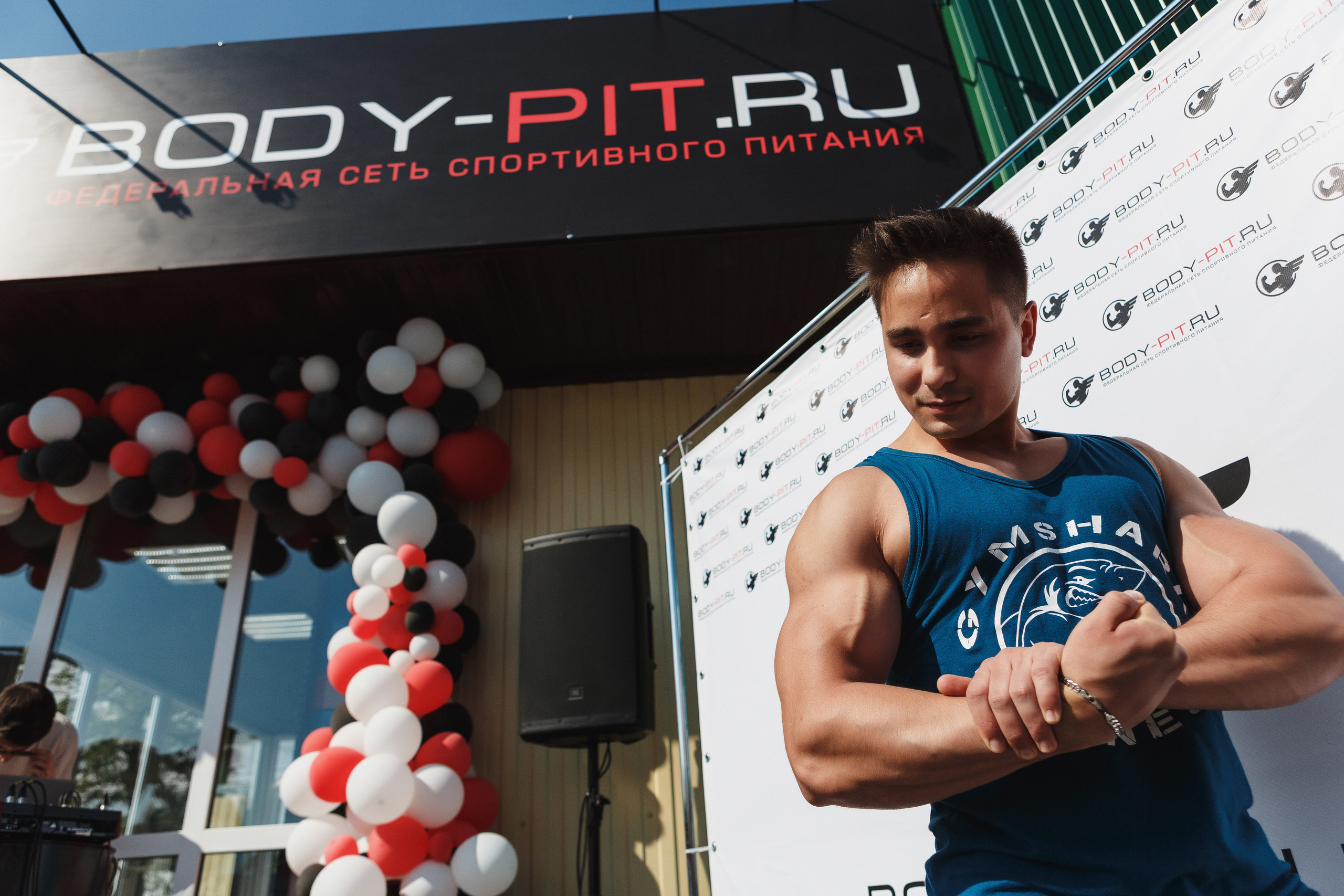 Открытие Body Pit в Таганроге: Репортажные фото, впечатления и обзор. Свадебный и семейный фотограф в Таганроге Бакарюк Антон