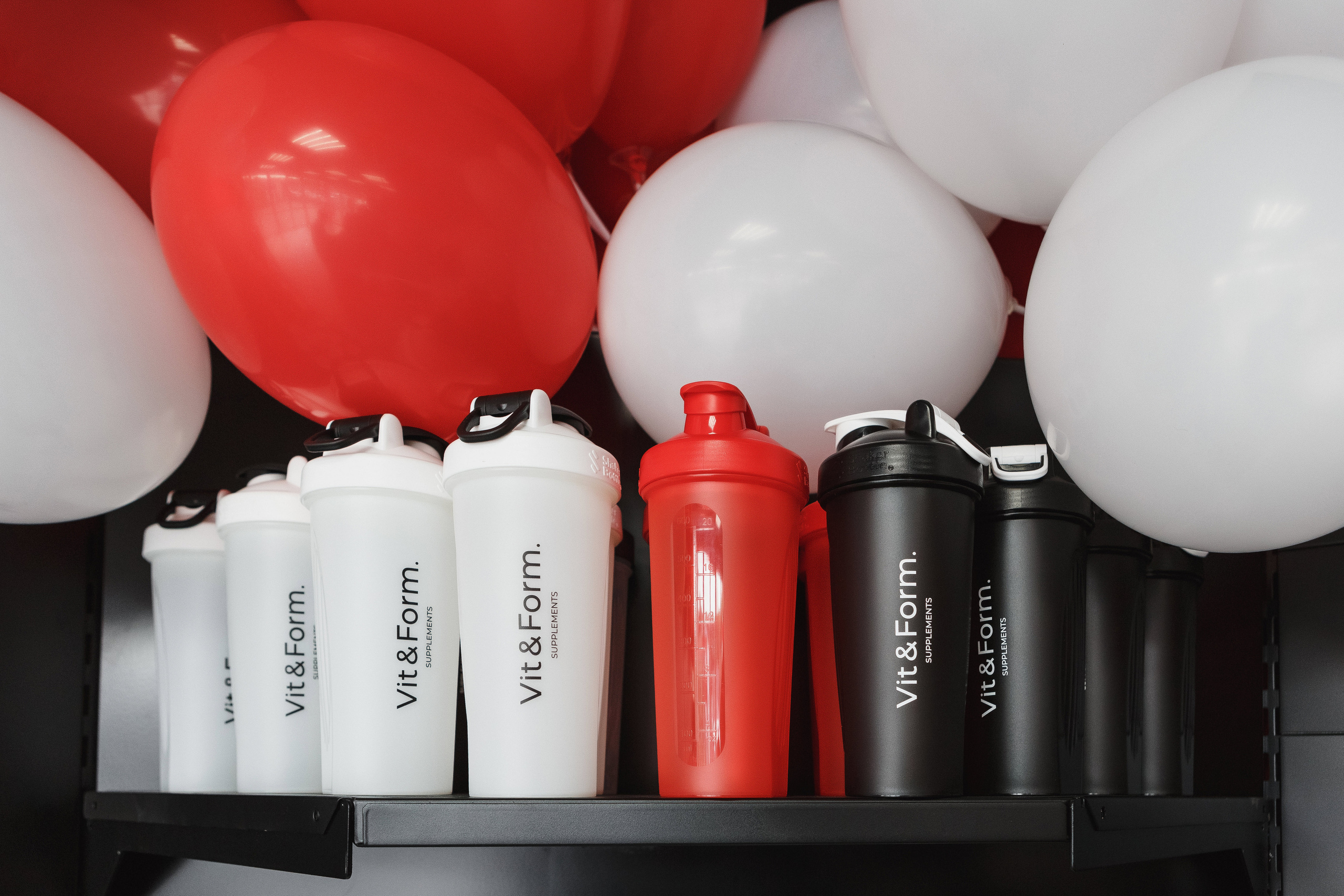 Открытие Body Pit в Таганроге: Репортажные фото, впечатления и обзор. Свадебный и семейный фотограф в Таганроге Бакарюк Антон