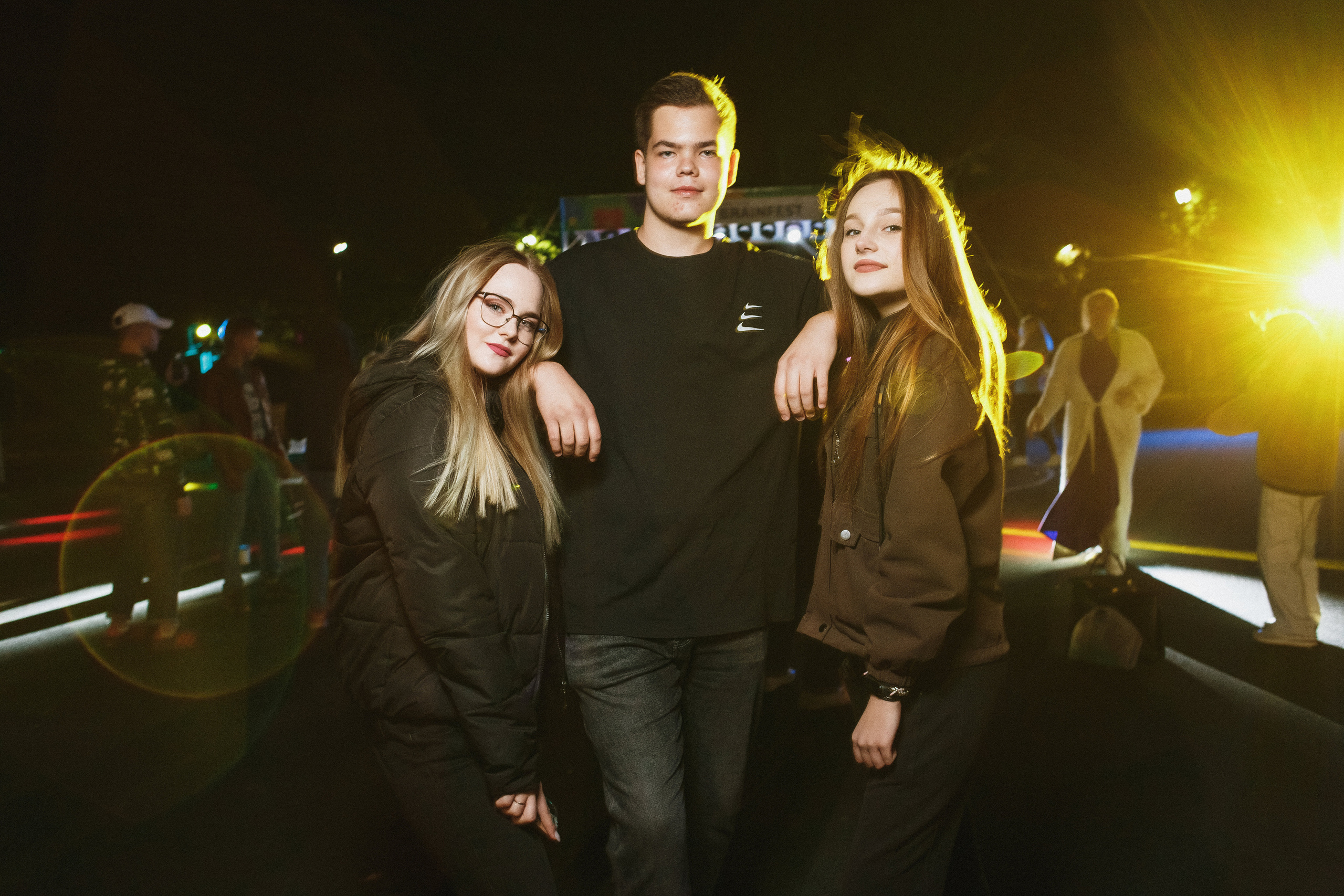 Атмосфера BRAINFEST: Фотографии фестиваля в Приморском парке Таганрога. Свадебный и семейный фотограф в Таганроге Бакарюк Антон