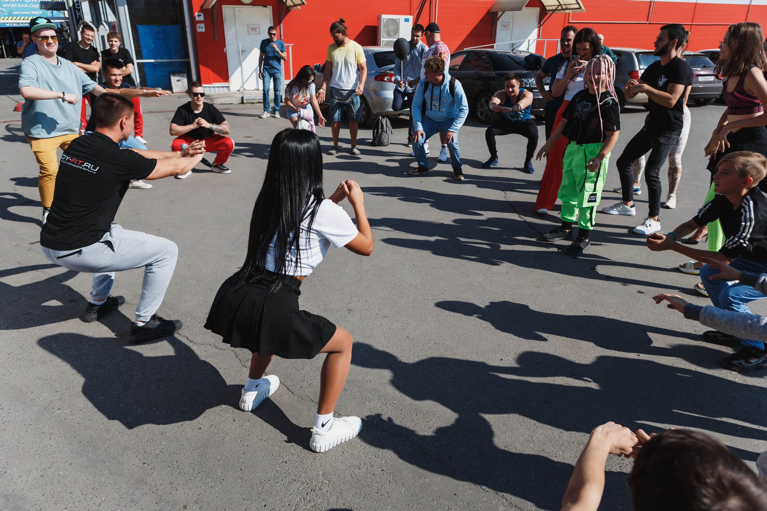 Открытие Body Pit в Таганроге: Репортажные фото, впечатления и обзор. Свадебный и семейный фотограф в Таганроге Бакарюк Антон