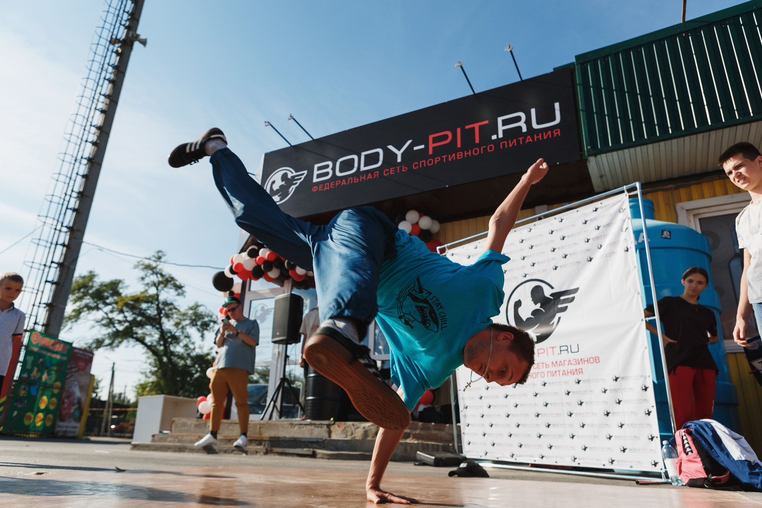 Открытие Body Pit в Таганроге: Репортажные фото, впечатления и обзор. Свадебный и семейный фотограф в Таганроге Бакарюк Антон