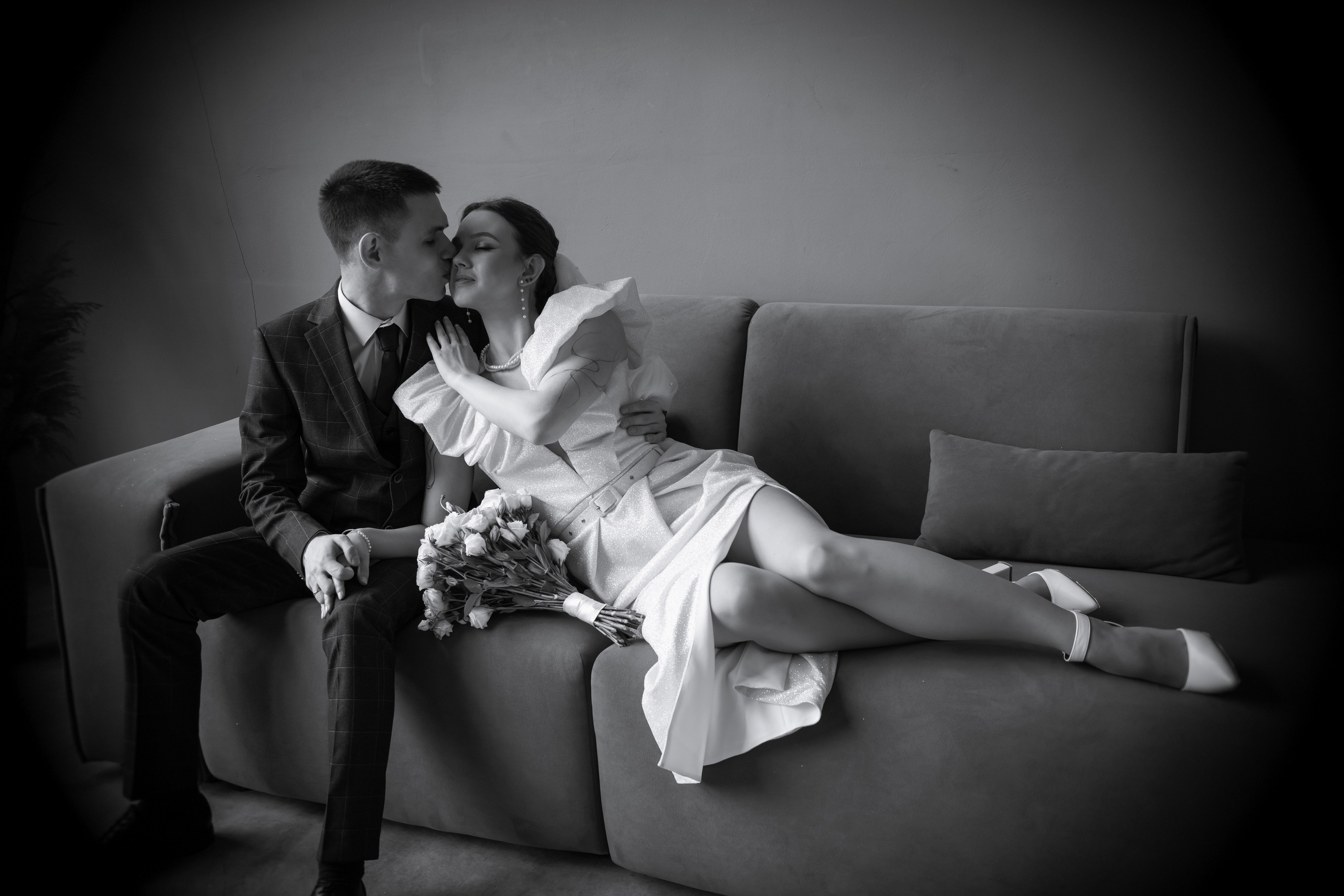 Андрей и Нелли 2.05.25. Фотограф Ярмишко Дарья. Выпускные фотокниги