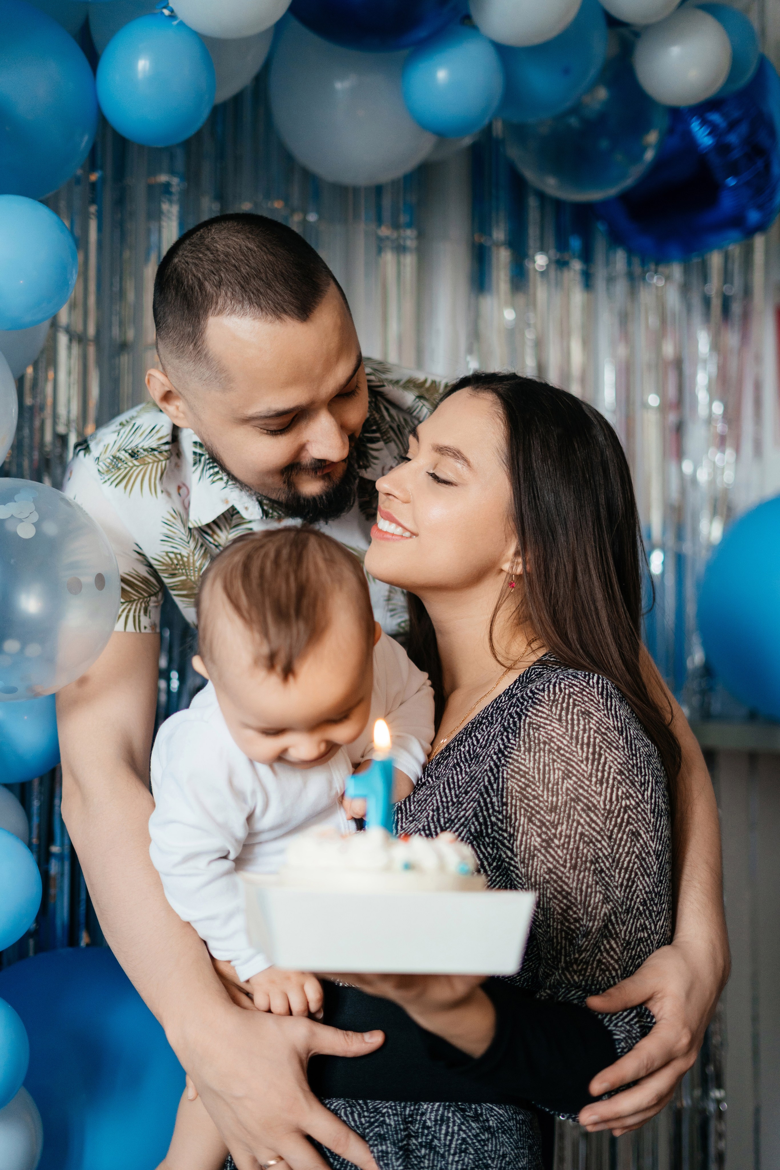 Домашнее годовасие Юры. Главная