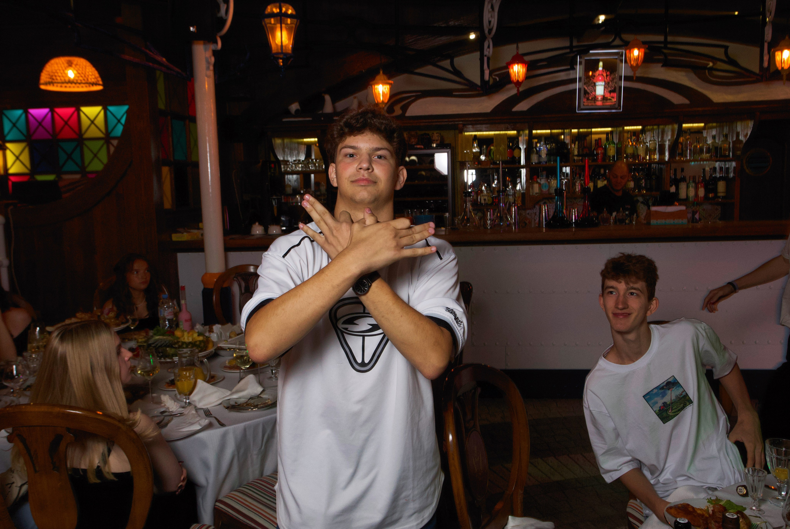 ВЫПУСКНОЙ «КОКОМО» 27.06.24. Репортажный фотограф Анапа