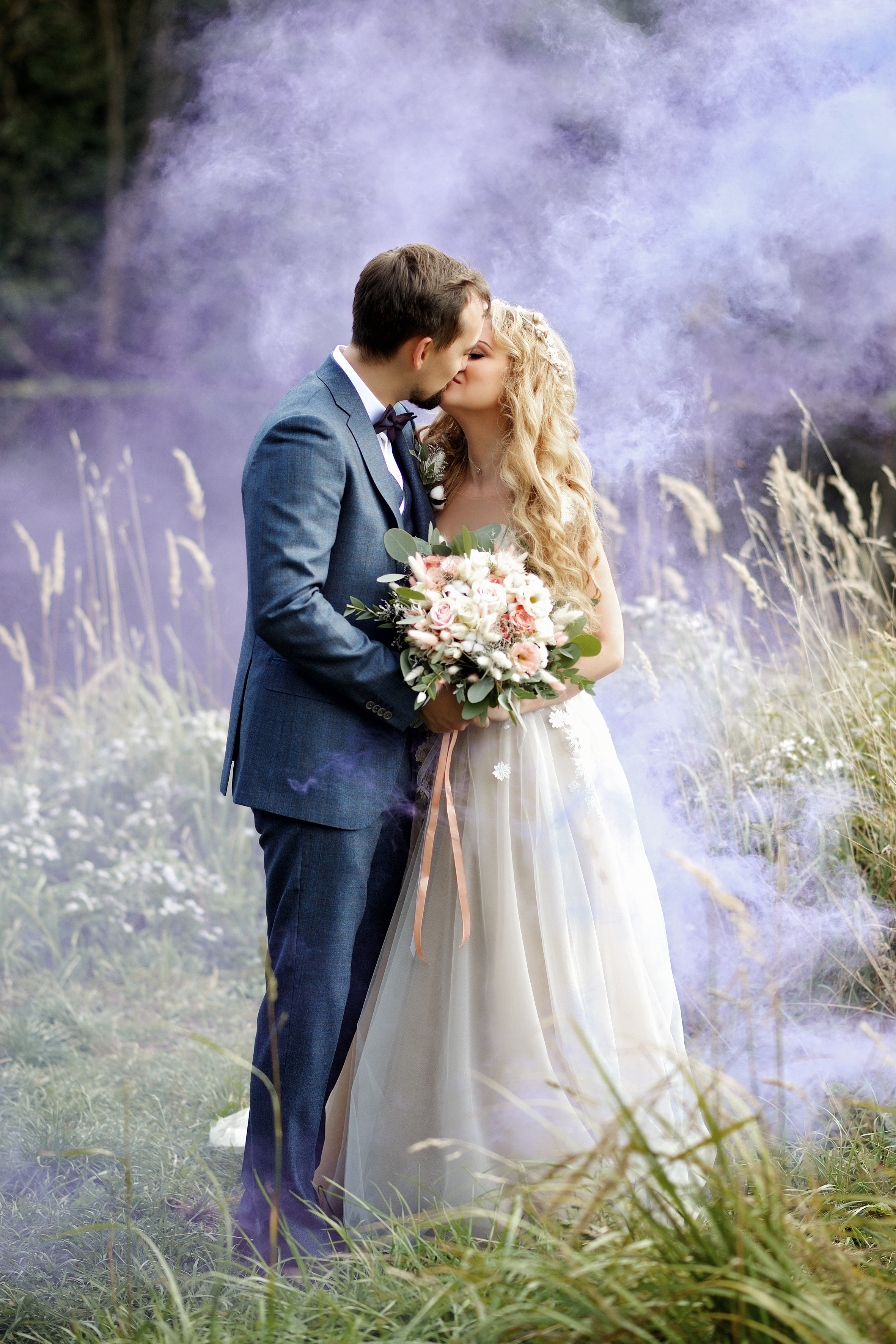 свадебная фотосессия серебряный бор, выездная фотосессия, серебряный бор, цветной дым