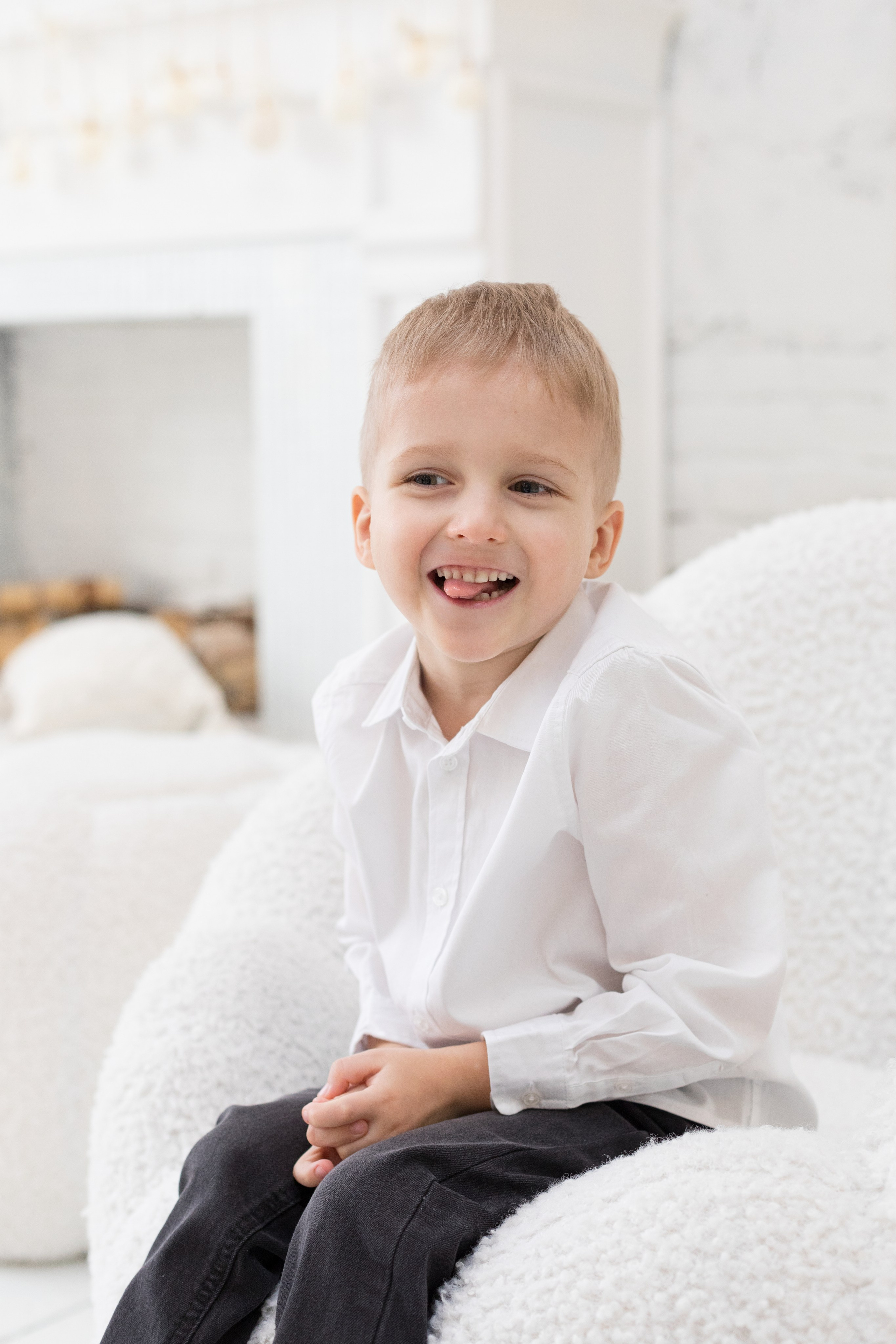 Новогодняя фотосессия Вероники и Феди. Детский и контент фотограф Надя Волкова Санкт-Петербург