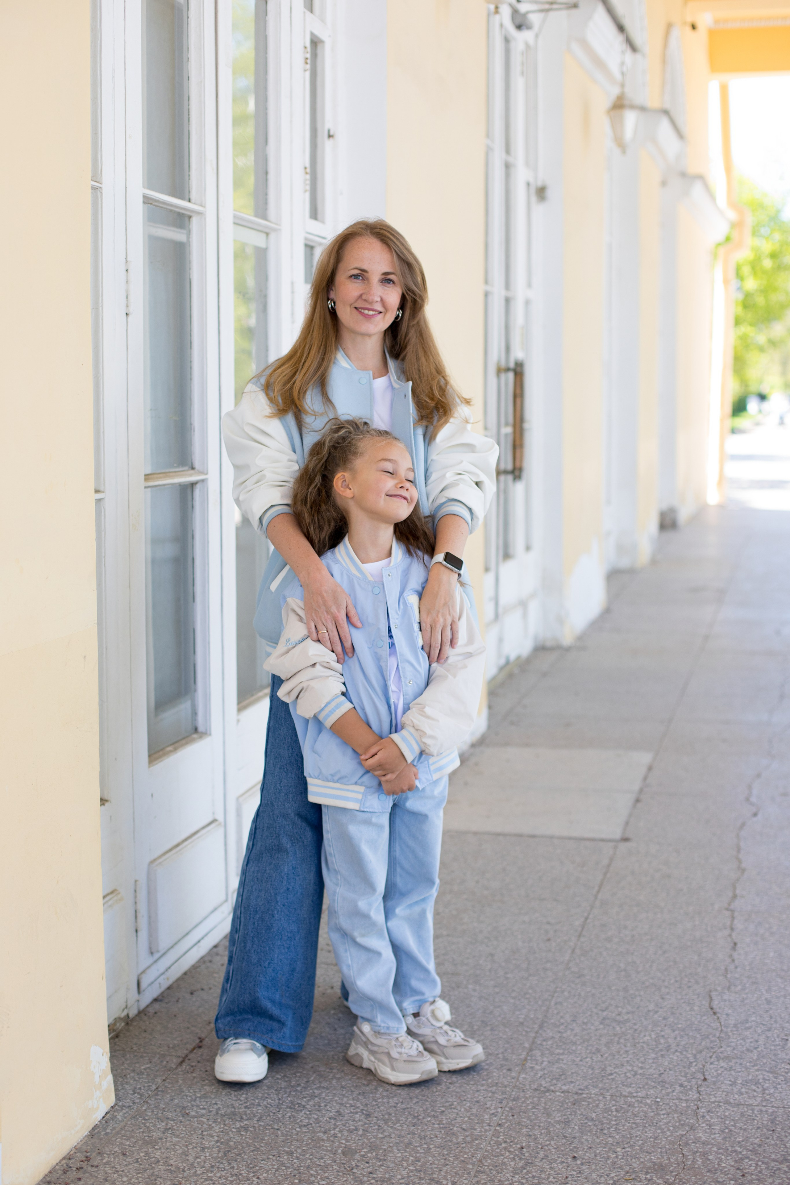 Фотосессия мамы и дочки в Парке Победы. Детский и контент фотограф Надя Волкова Санкт-Петербург