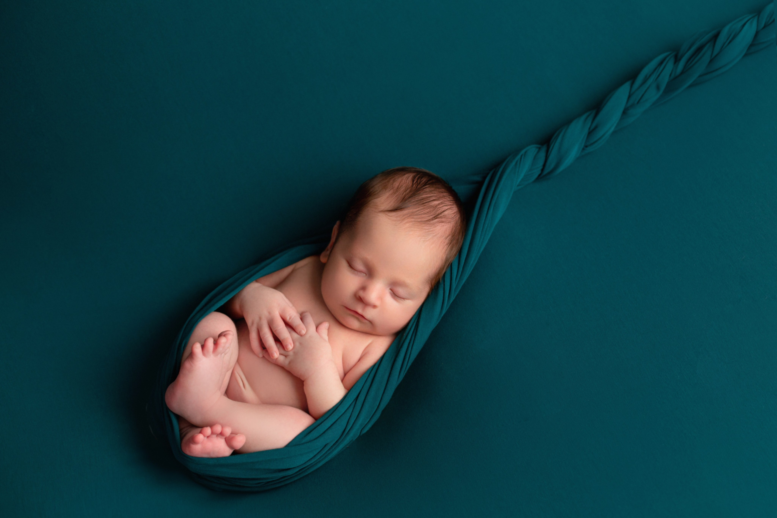 Новорожденные. Фотограф новорожденных в Симферополе Эльмира тизе