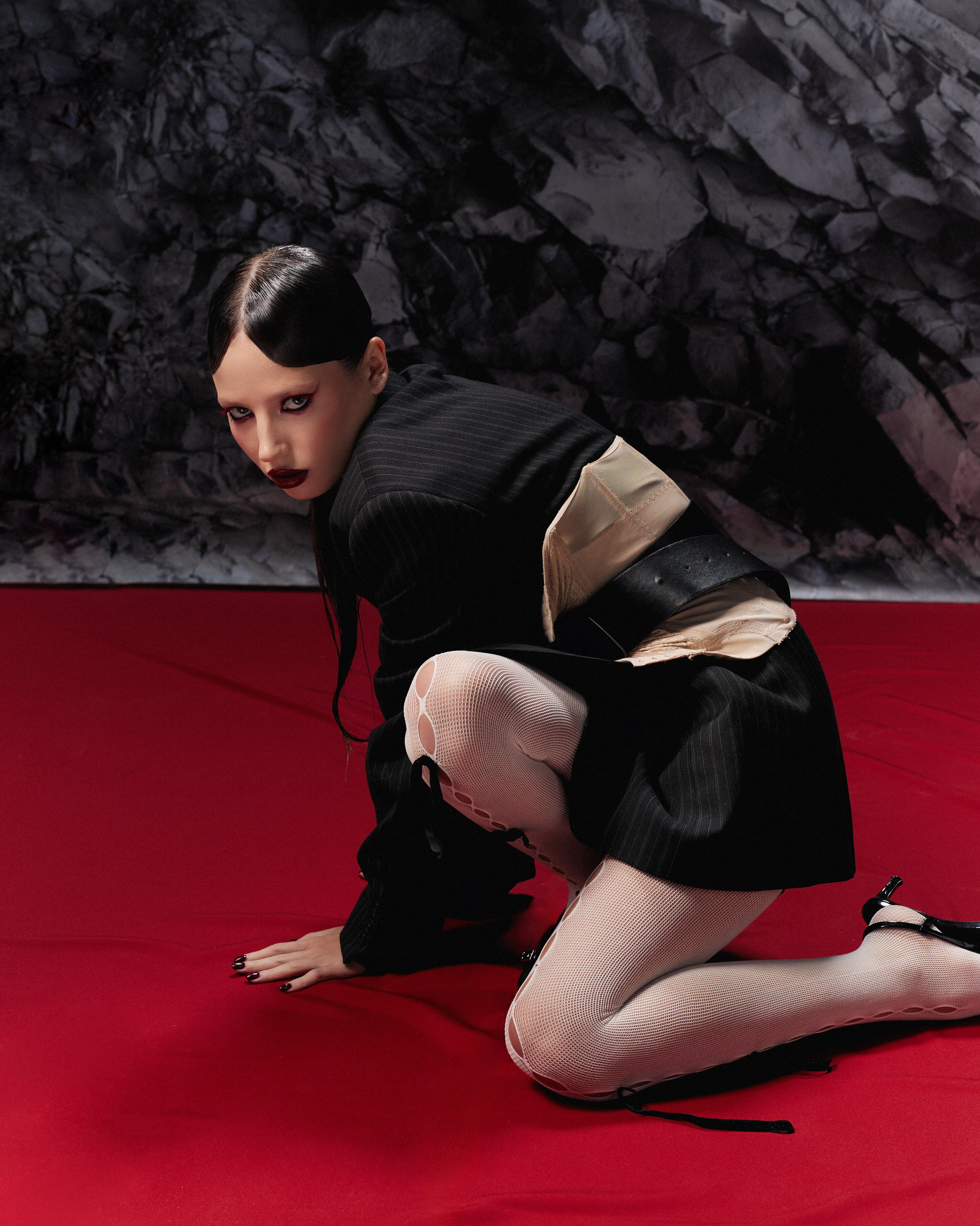 Vampire / art. Влада Зюзина — adalwzet posmotri — коммерческий фотограф в Москве — портретный фотограф, фотограф для брендов