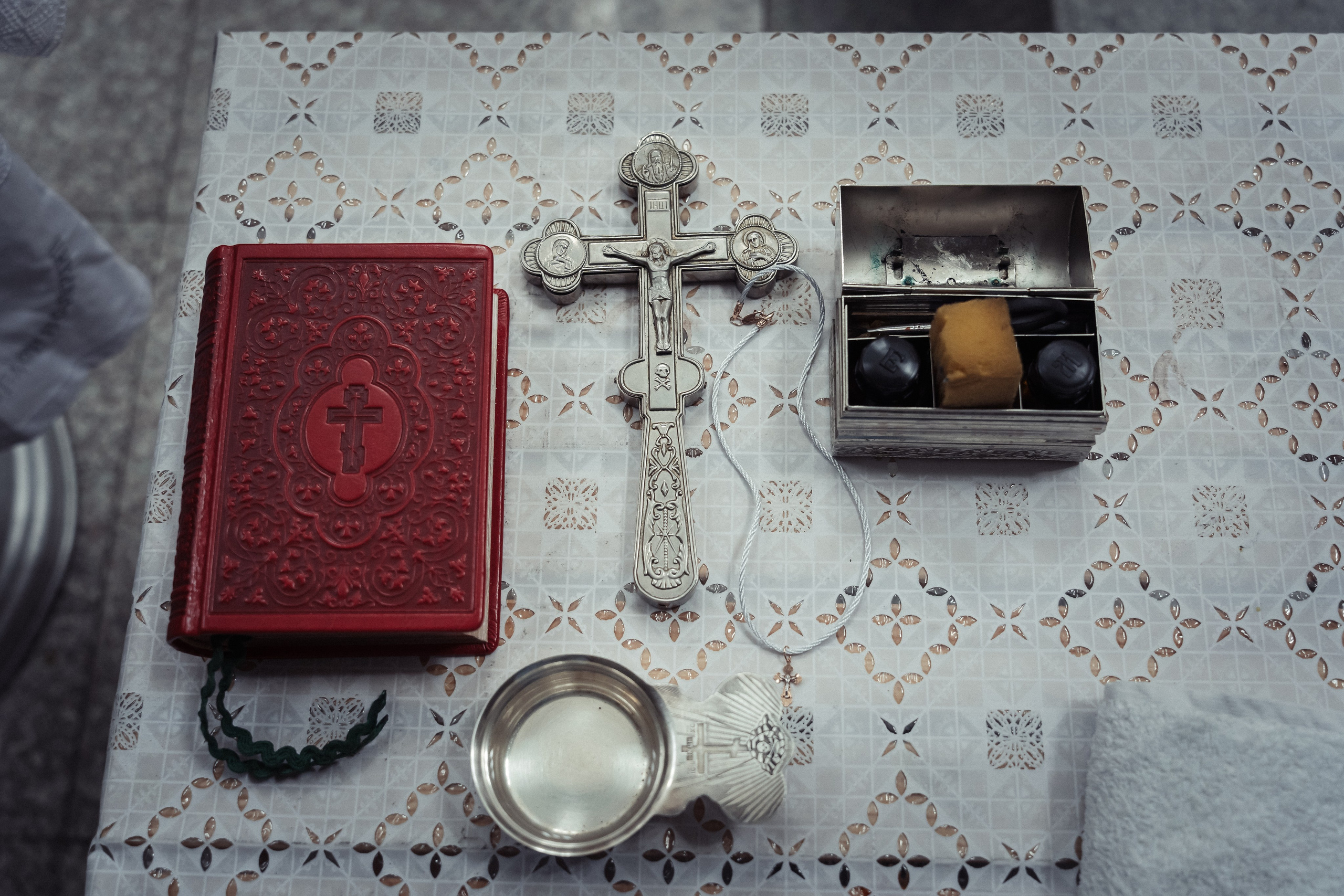 Крещение Руслана. Храм на Домостроителей. Фотограф для семей и экспертов в г. Воронеж Ирина Круглова