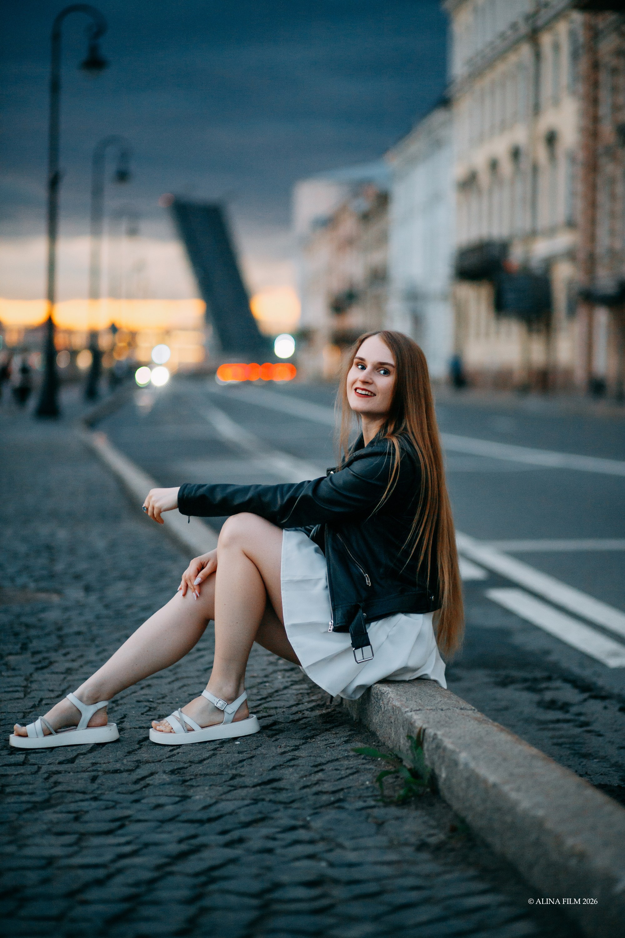 Фотосессия с разведенными мостами. Фотограф в Санкт-Петербурге Alina Film