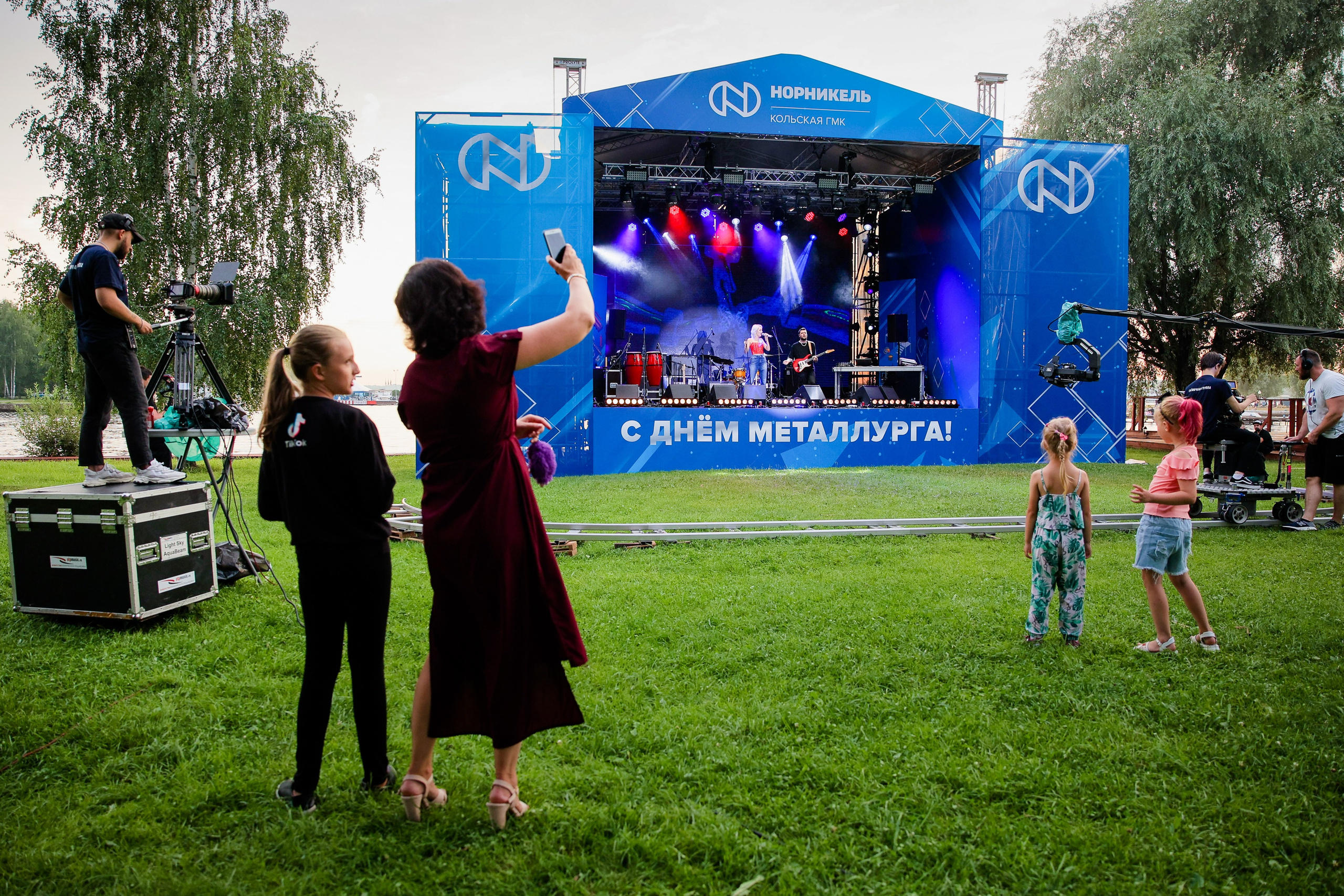 Backstage Чиж и Клава Кока. Фотограф Юрий Клим | Москва