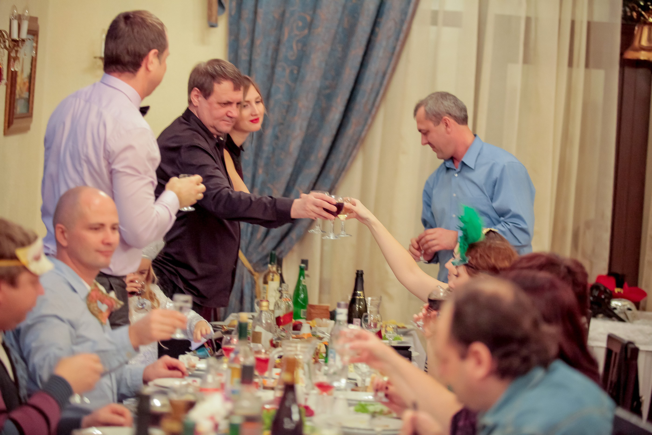 Корпоратив. Max Matvich and Victoria Basova are professionals in their field