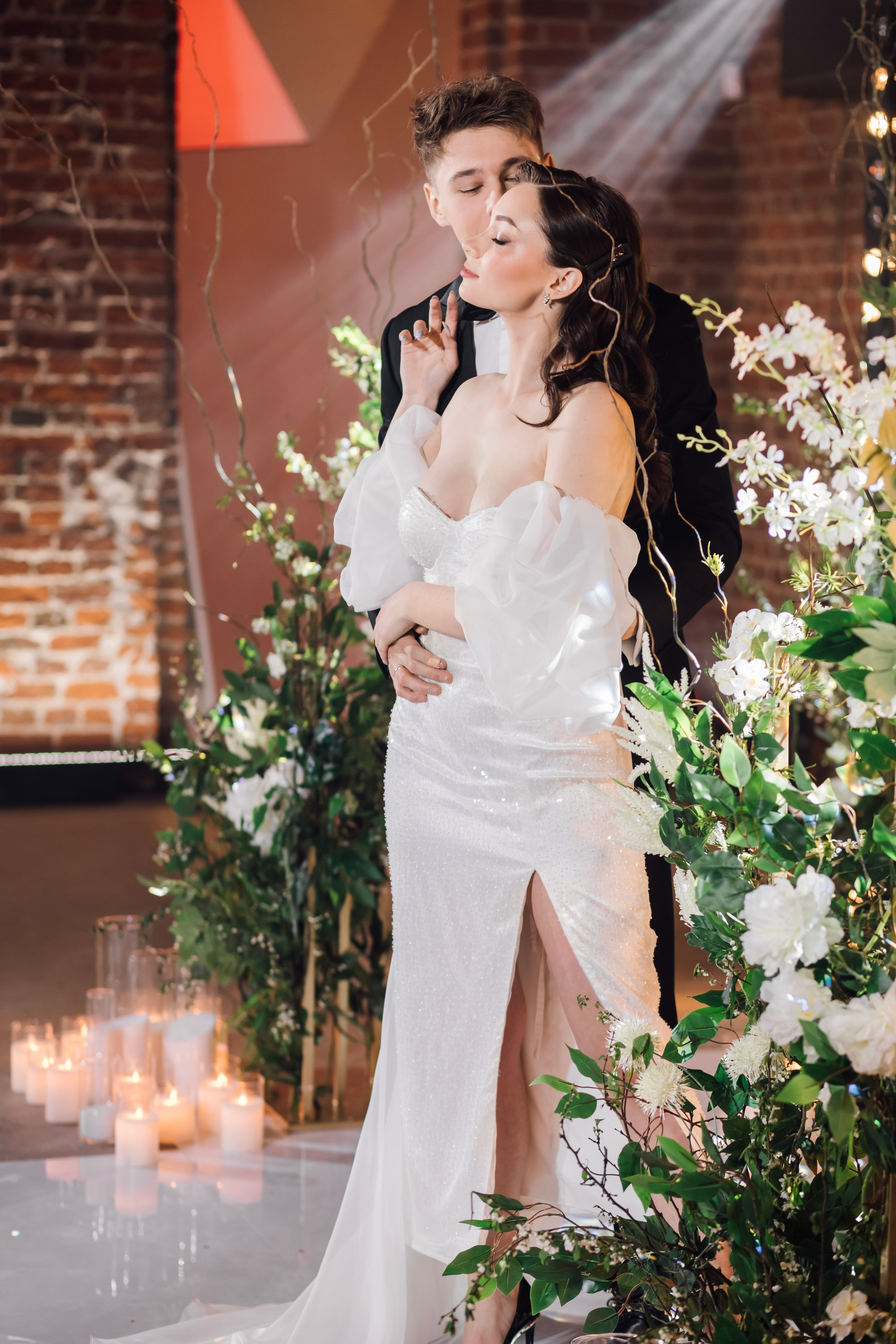 Мария и Алексей. Лофт. Свадебный и семейный фотограф в Москве Евгения Лисина