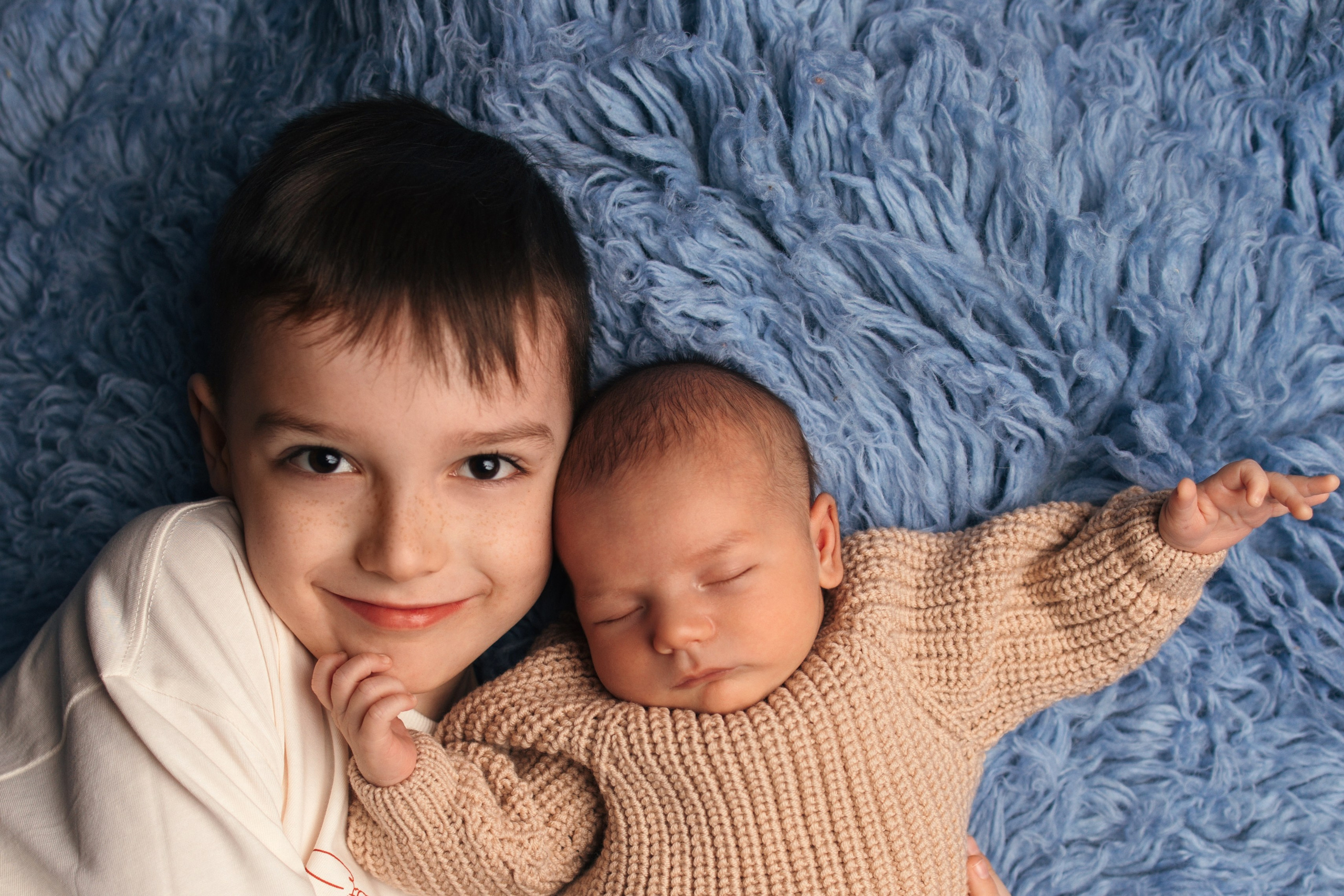 Первая фотосессия Денис 💙. Фотограф Елена Зуйкова