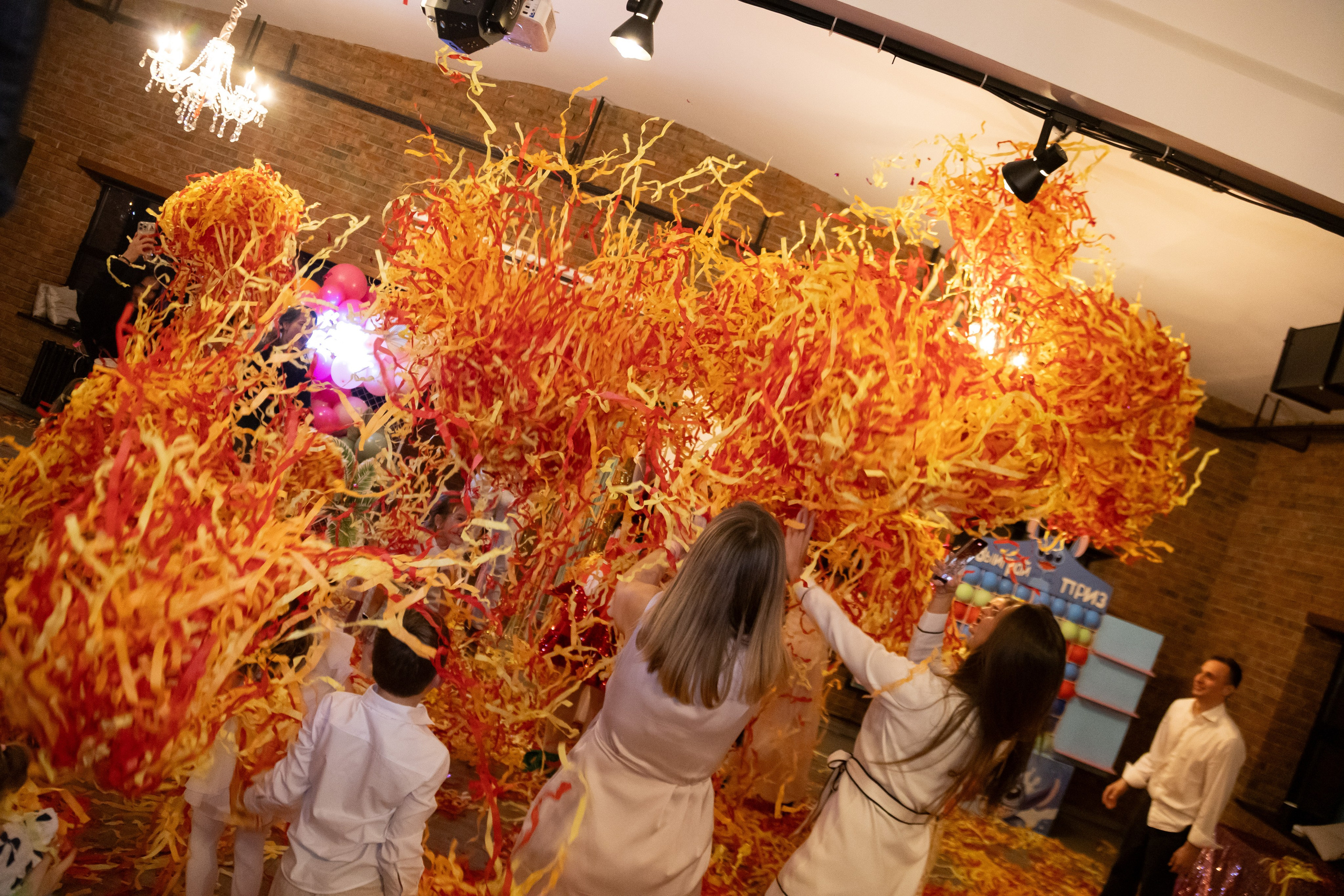 День Рожденья Оливия 7 лет. Портретный Студийный и уличный фотограф Москва. Индивидуальные, Семейные, Беременность, Будуар, Каталог, контент съемки для блога и бизнеса