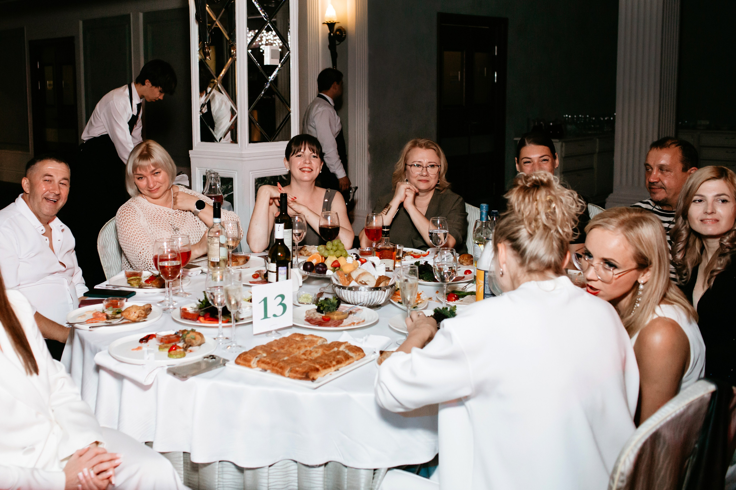 Выпускной 2025 (9класс) 124 школа. Фотограф в Челябинске Ополихина Анна