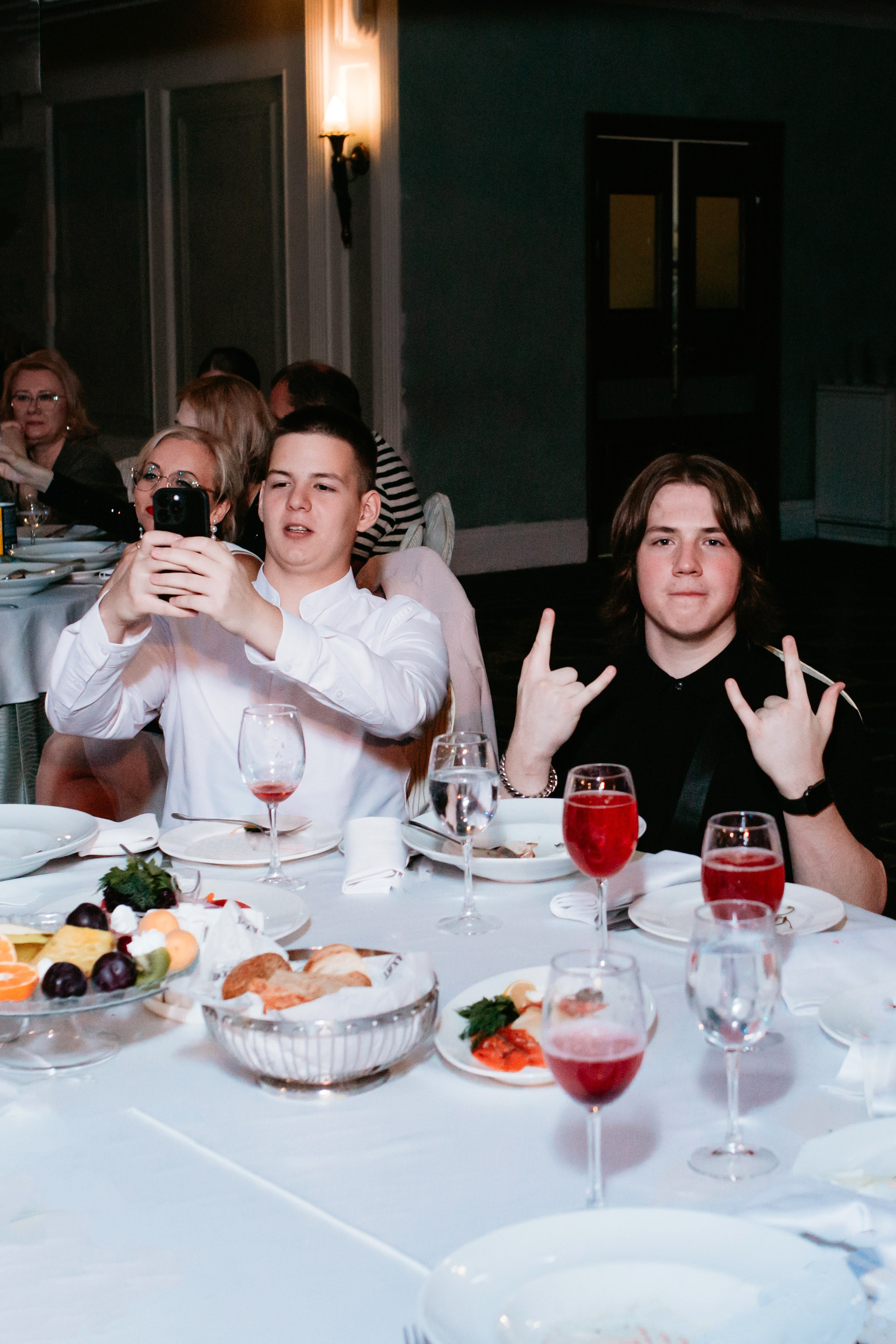 Выпускной 2025 (9класс) 124 школа. Фотограф в Челябинске Ополихина Анна