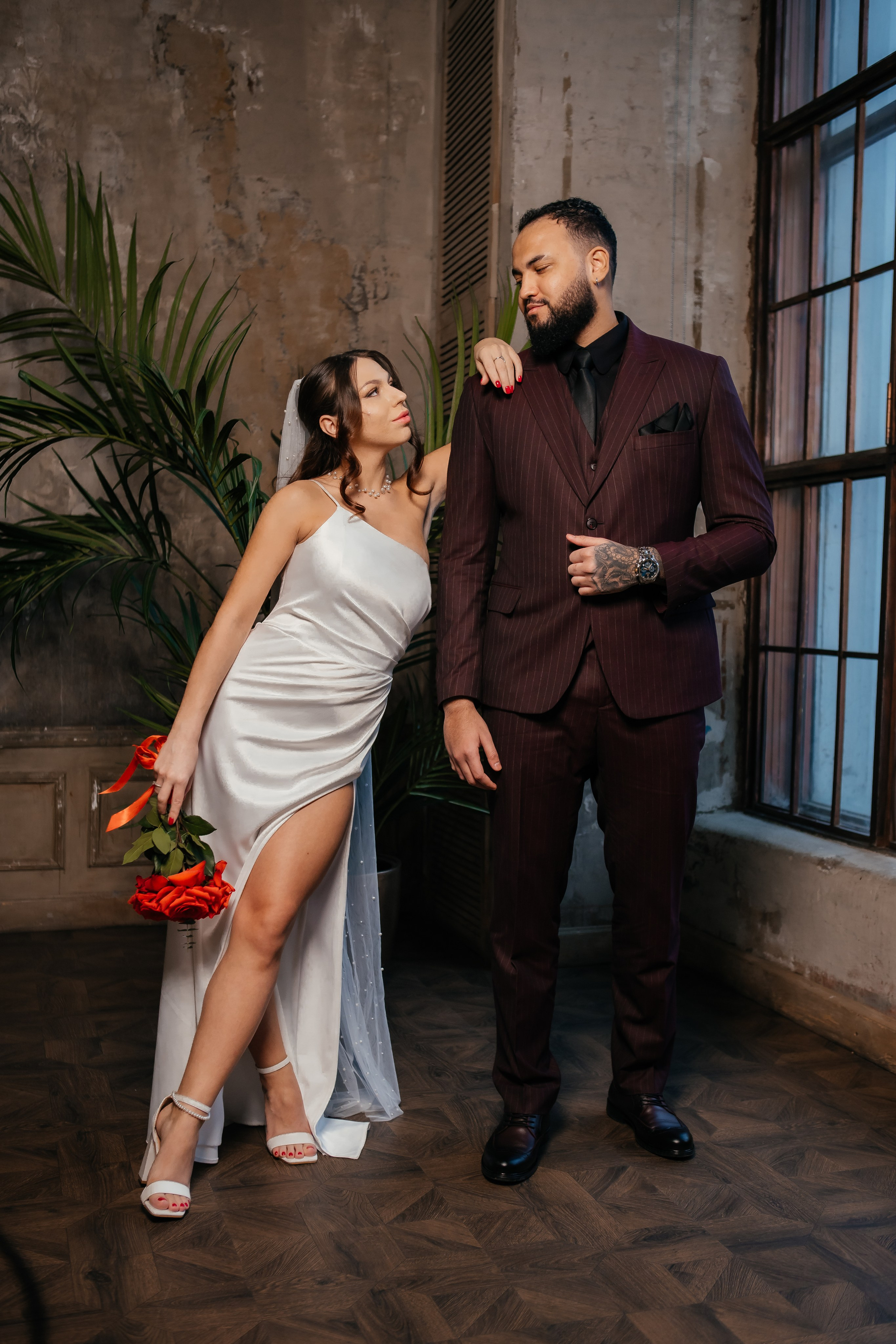 Фотосессия выездной регистрации в ресторане. Свадебный фотограф в Москве