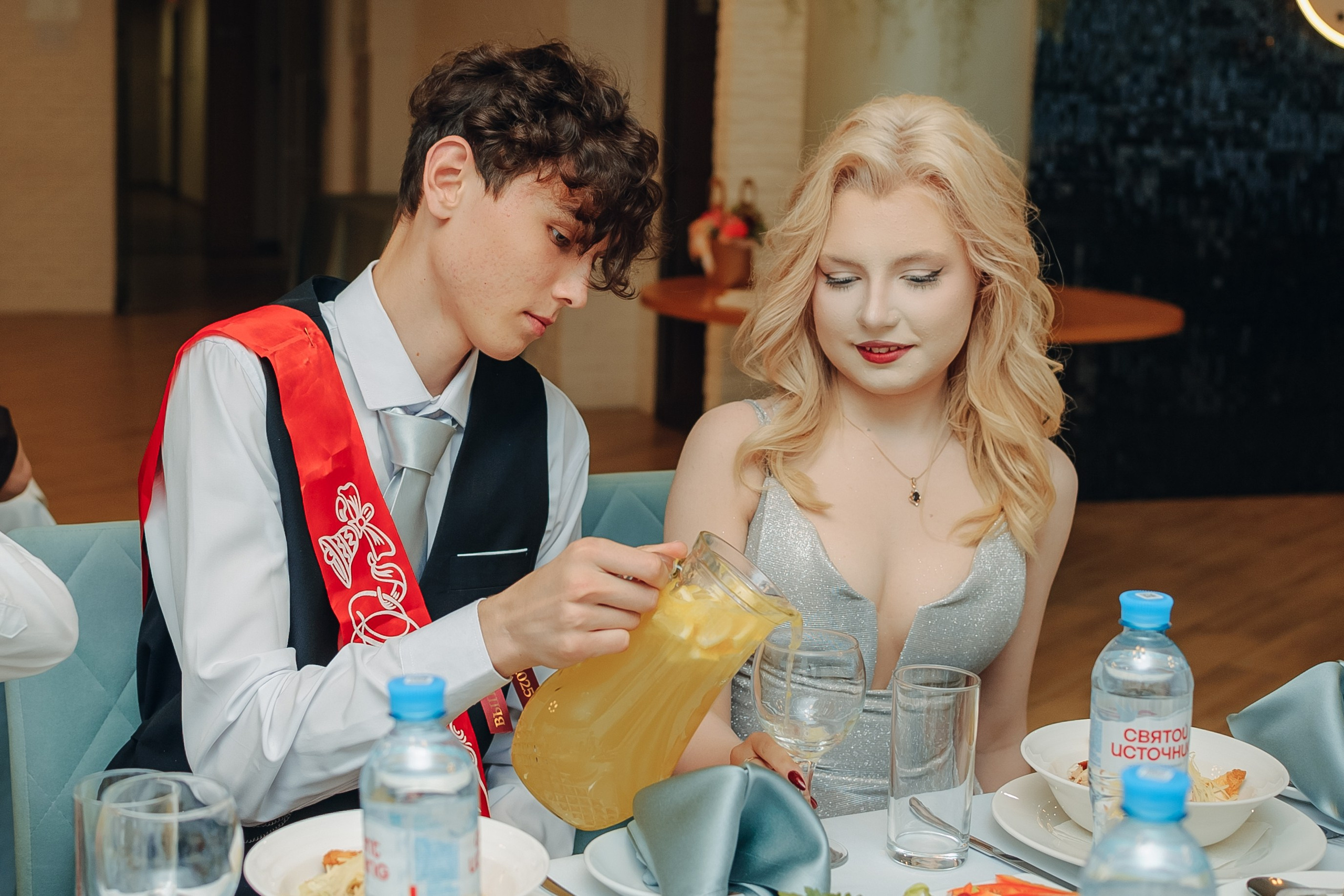 Выпускной из 9 класса. Свадебный фотограф в Екатеринбурге Артём Зайнетдинов