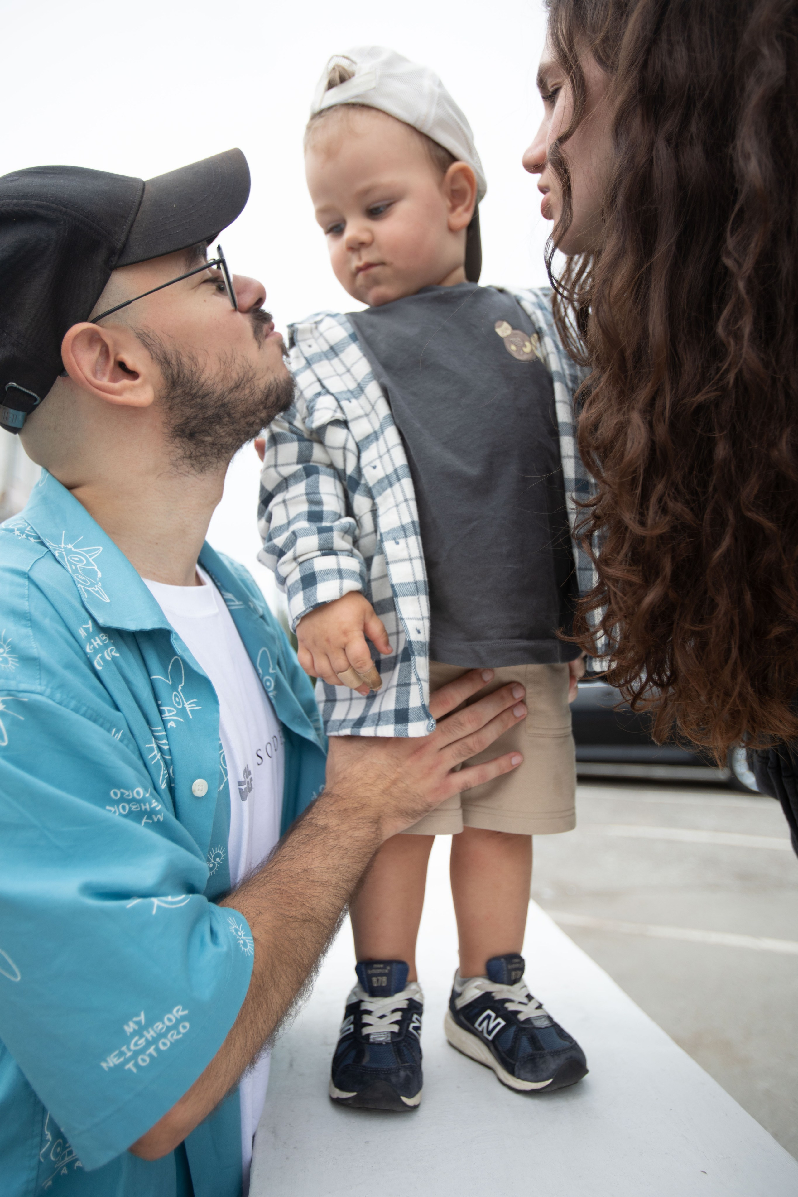 Семья Скуратовой Аделины в городе. Фотограф Екатерина Козловская