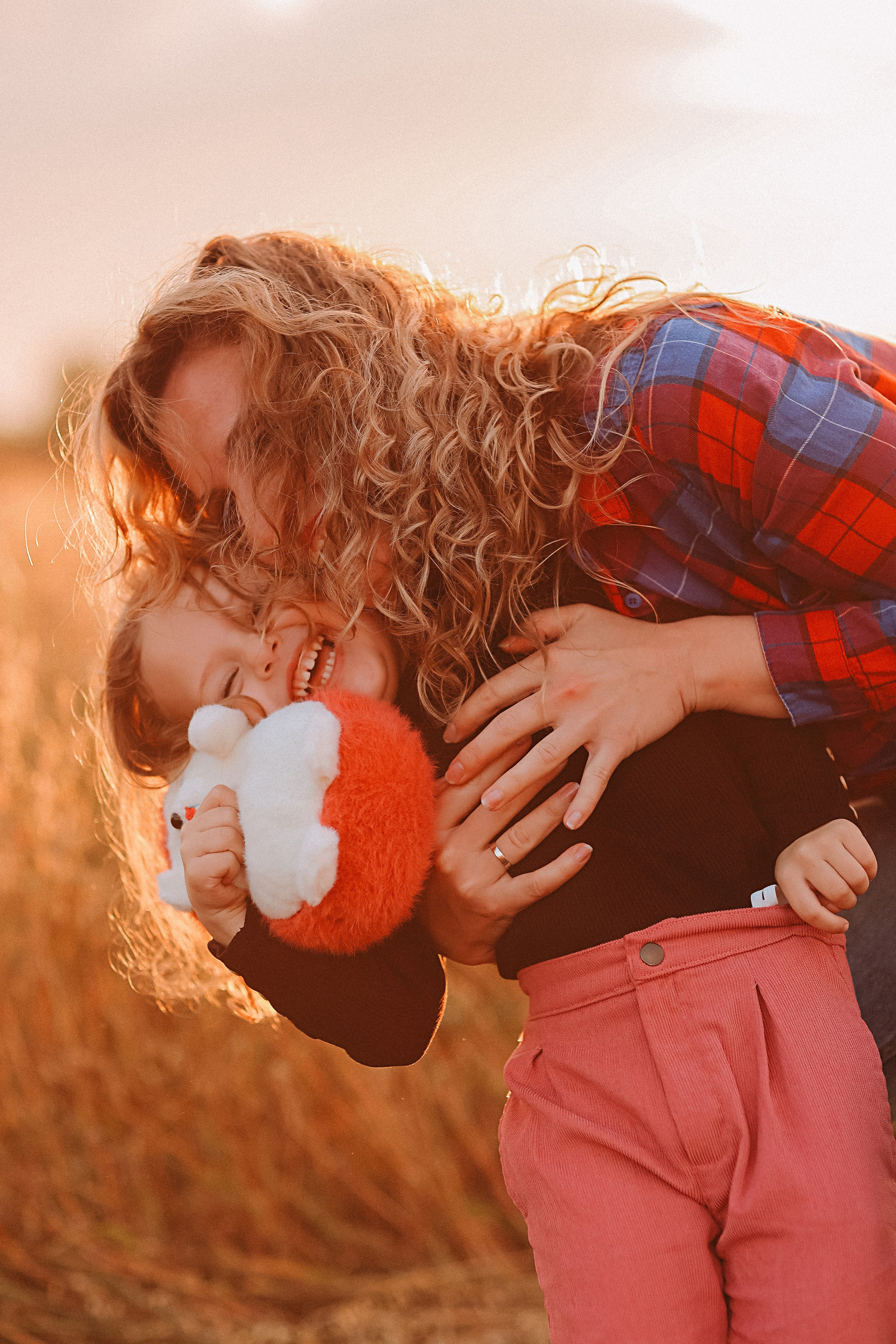 Поле. Семейный фотограф Тюмень, фотограф на роды Салмина Мария